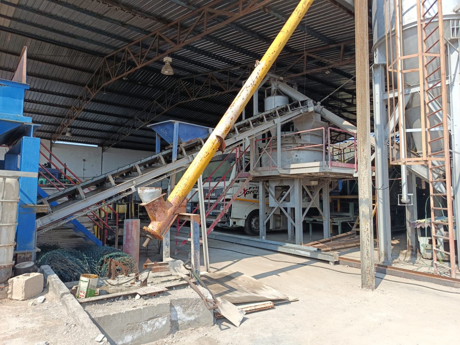 Unidad fabril de producción de material de construcción | Building materials production plant — imagen 40