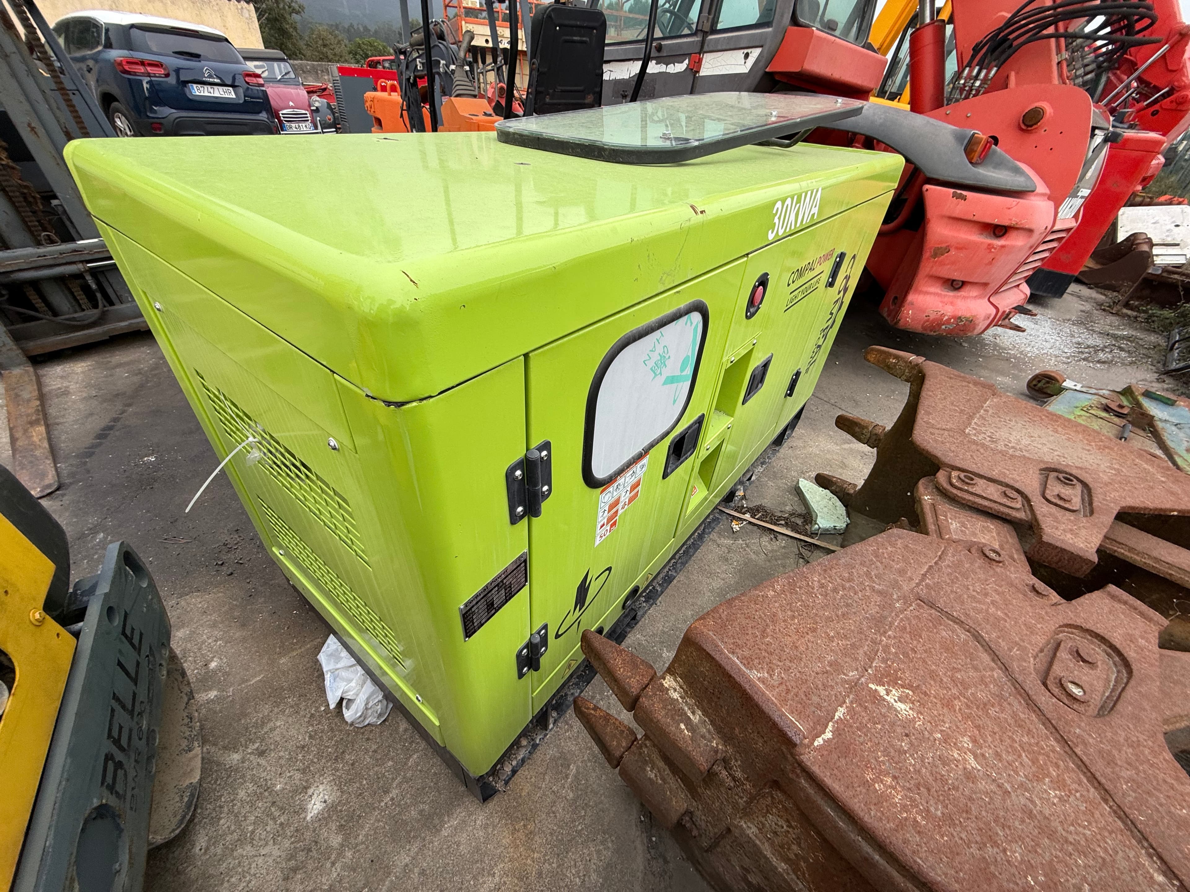 Générateur Compal Power VG-R30 — image 3
