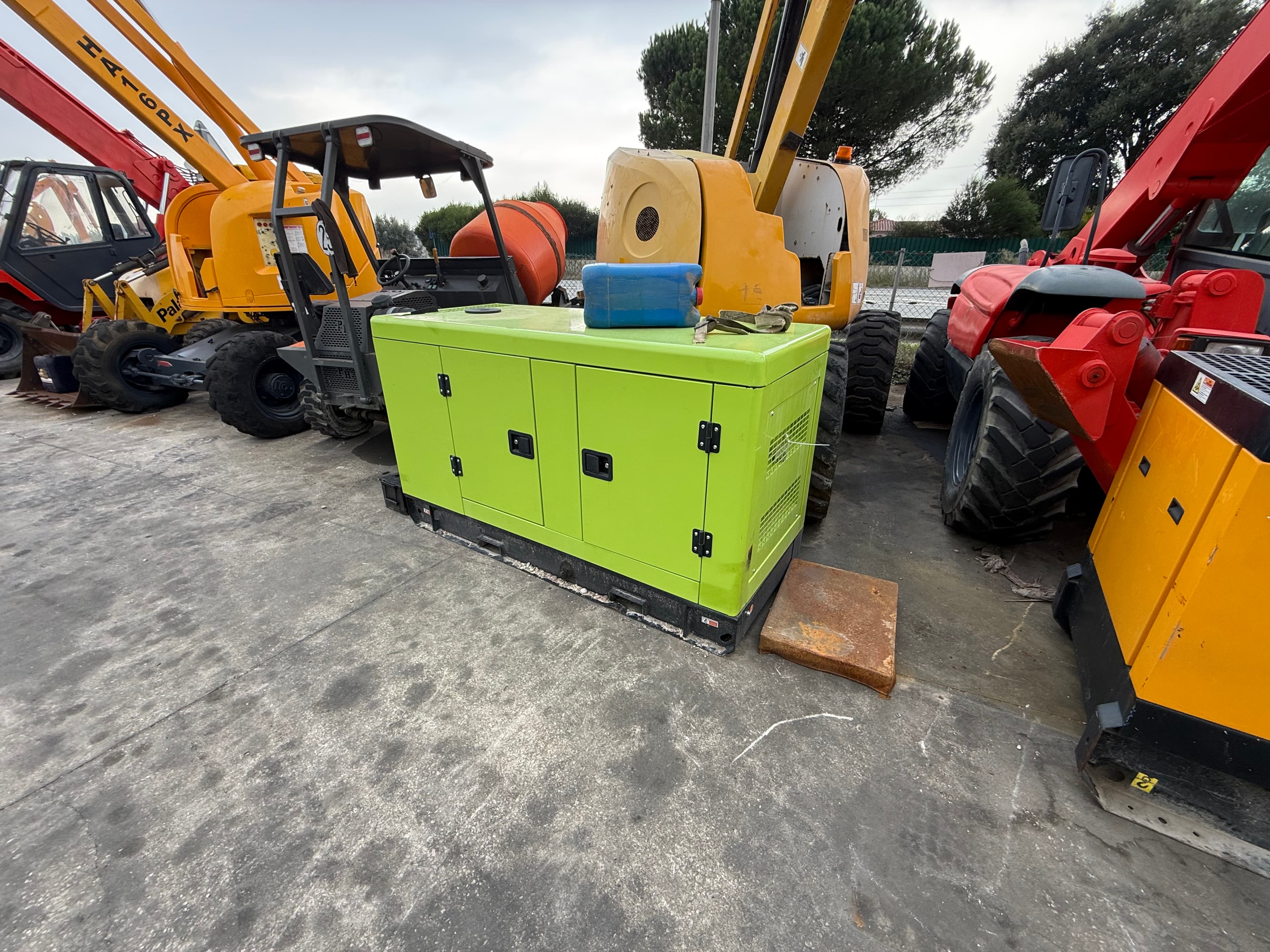 Gerador Compal Power VG-R30