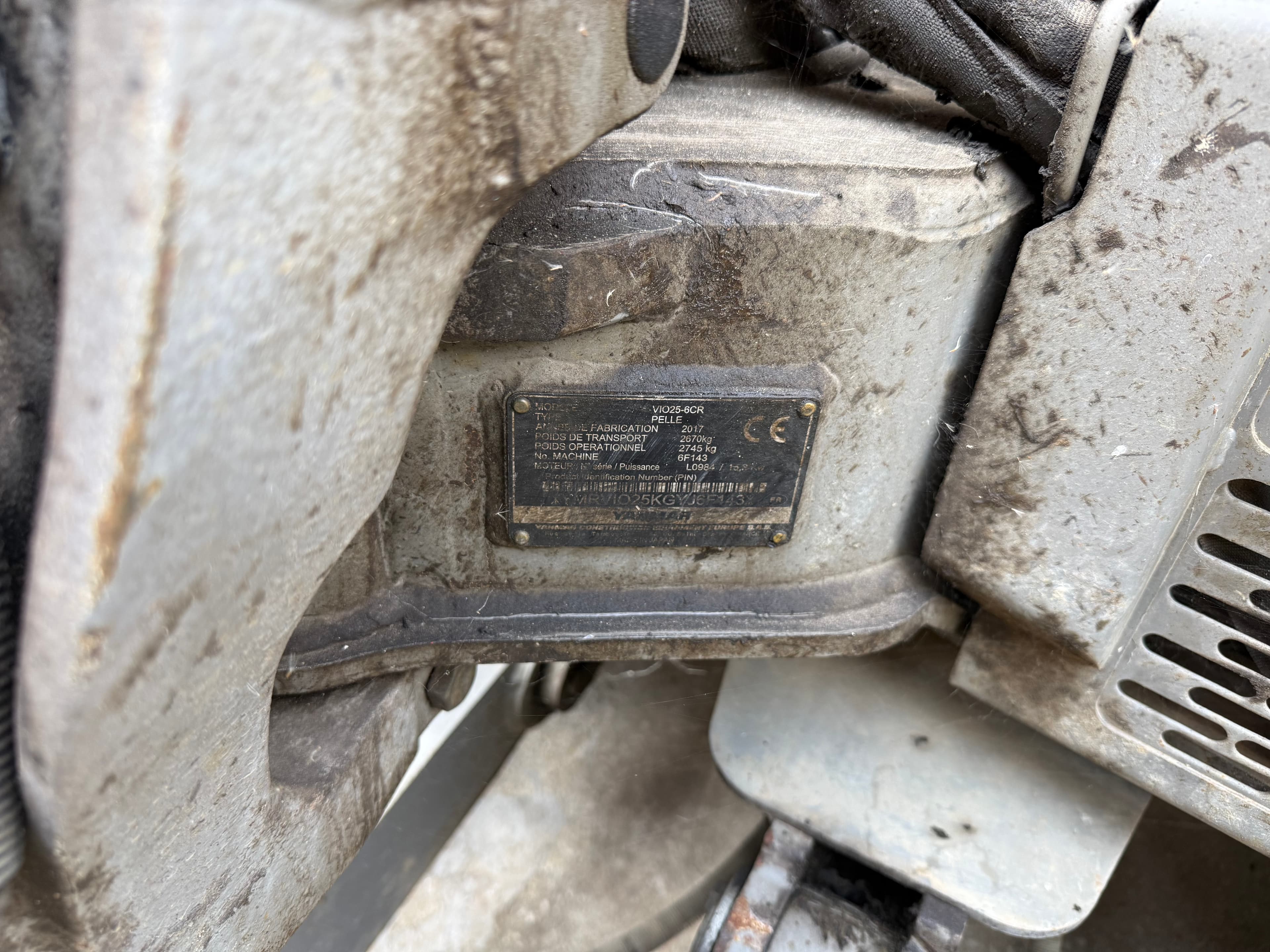 Mini Giratoria Yanmar VIO25-6CR — imagen 6