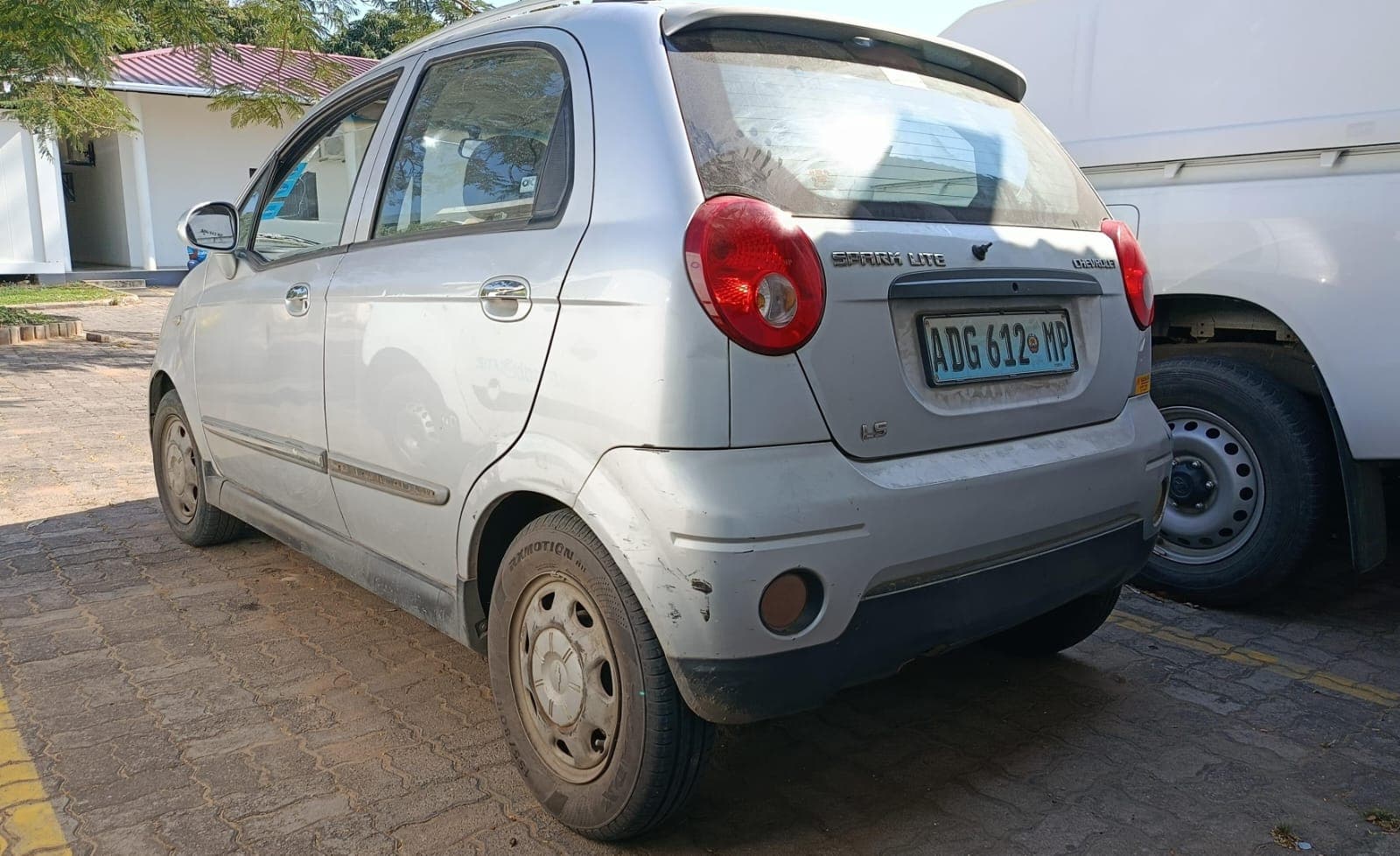 Chevrolet Spark Lite 2,45m - 2012 — imagen 5