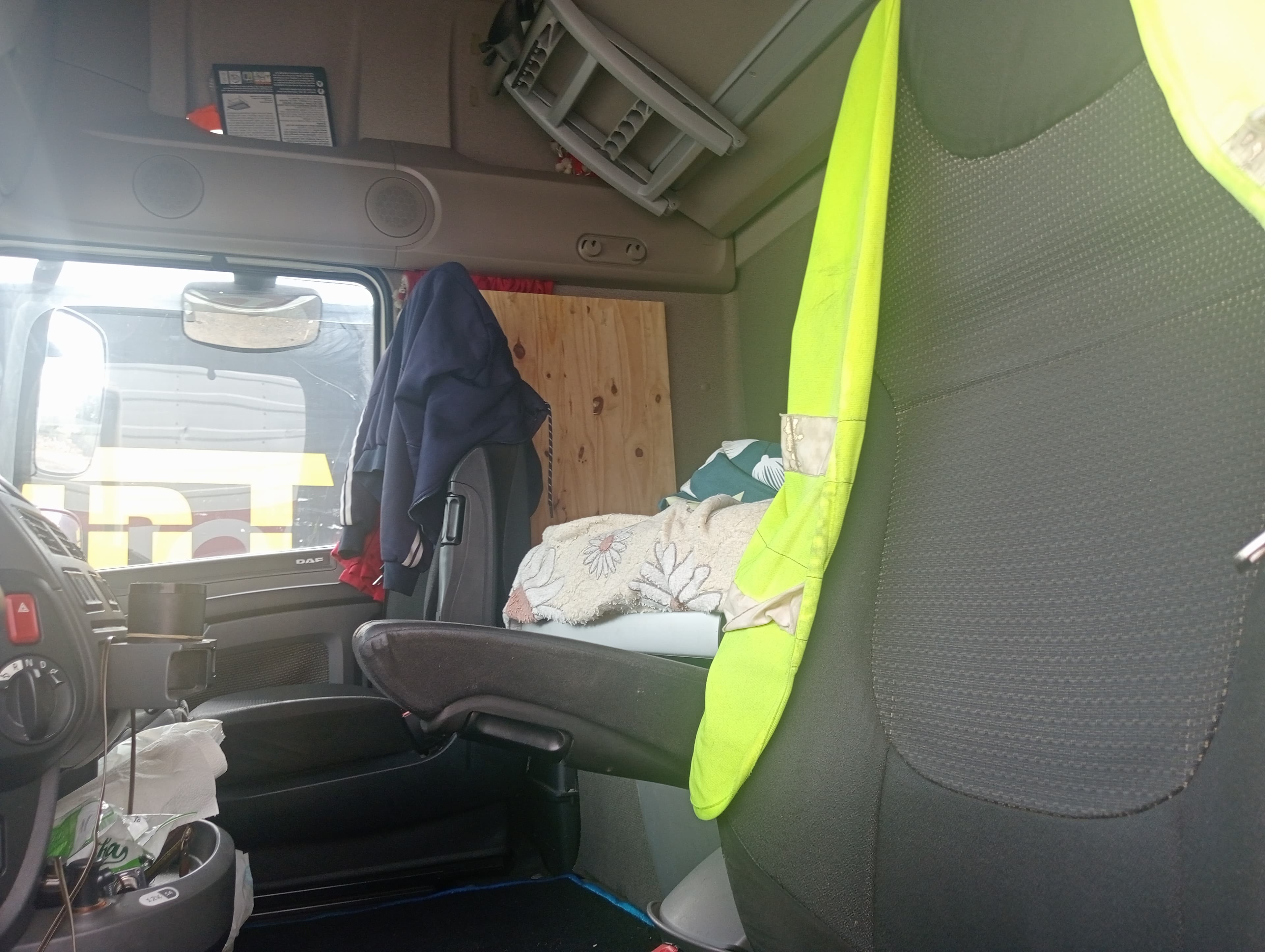 DAF XF 460 · Año 2014 — imagen 3