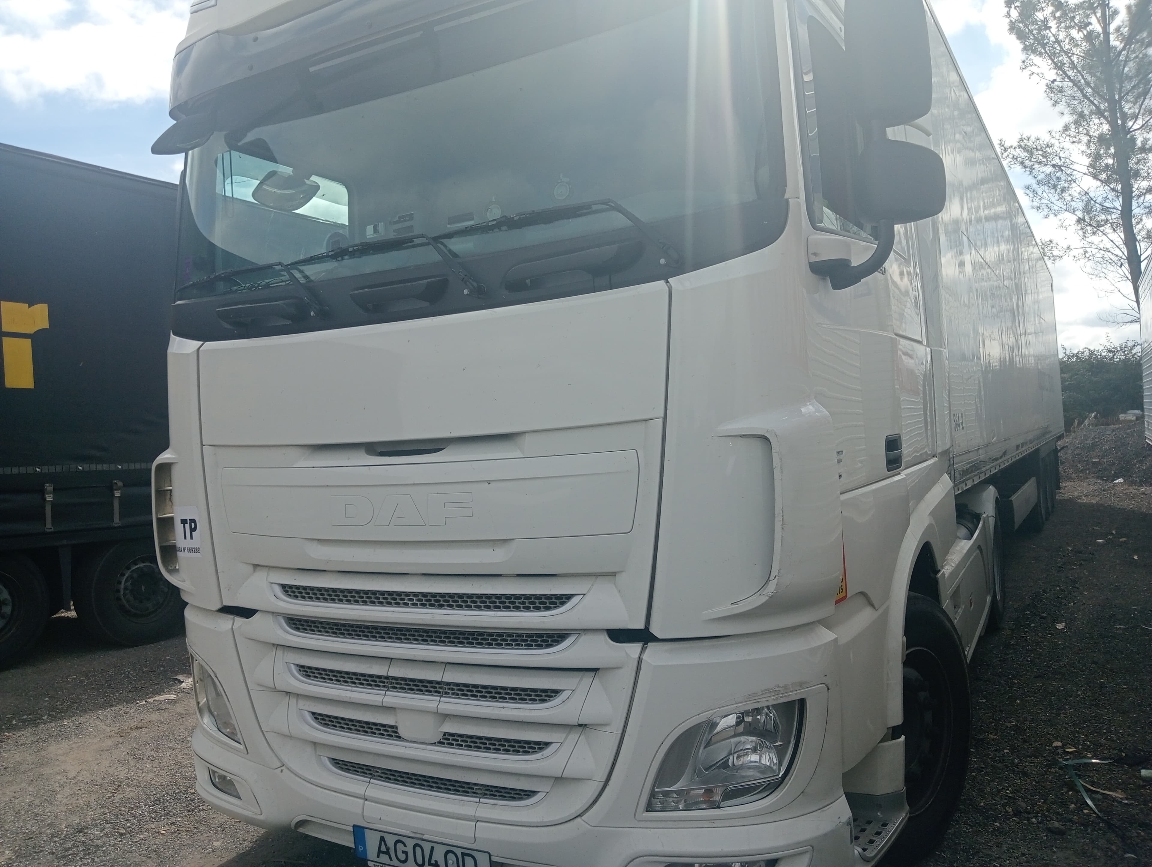 DAF XF 460 · Año 2014 — imagen 2