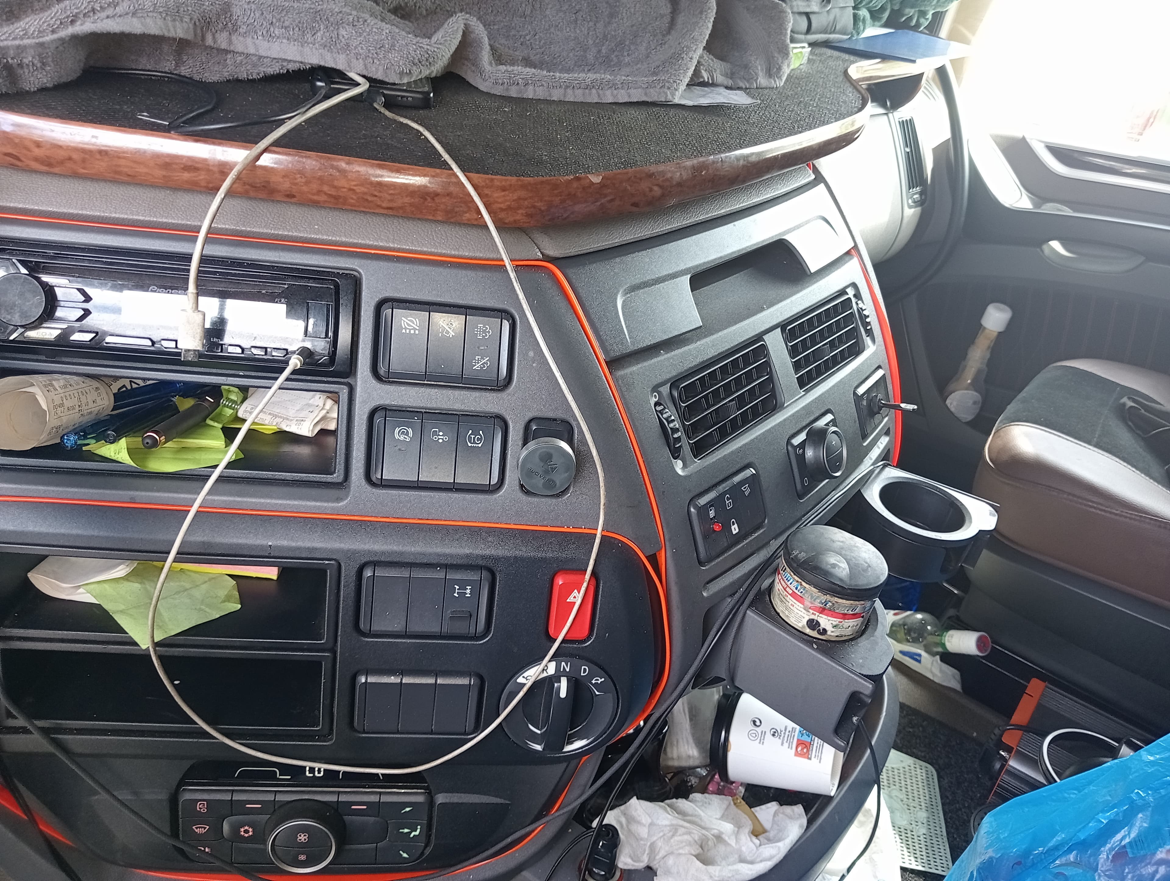 DAF XF 530 · Ano 2017 — imagem 9