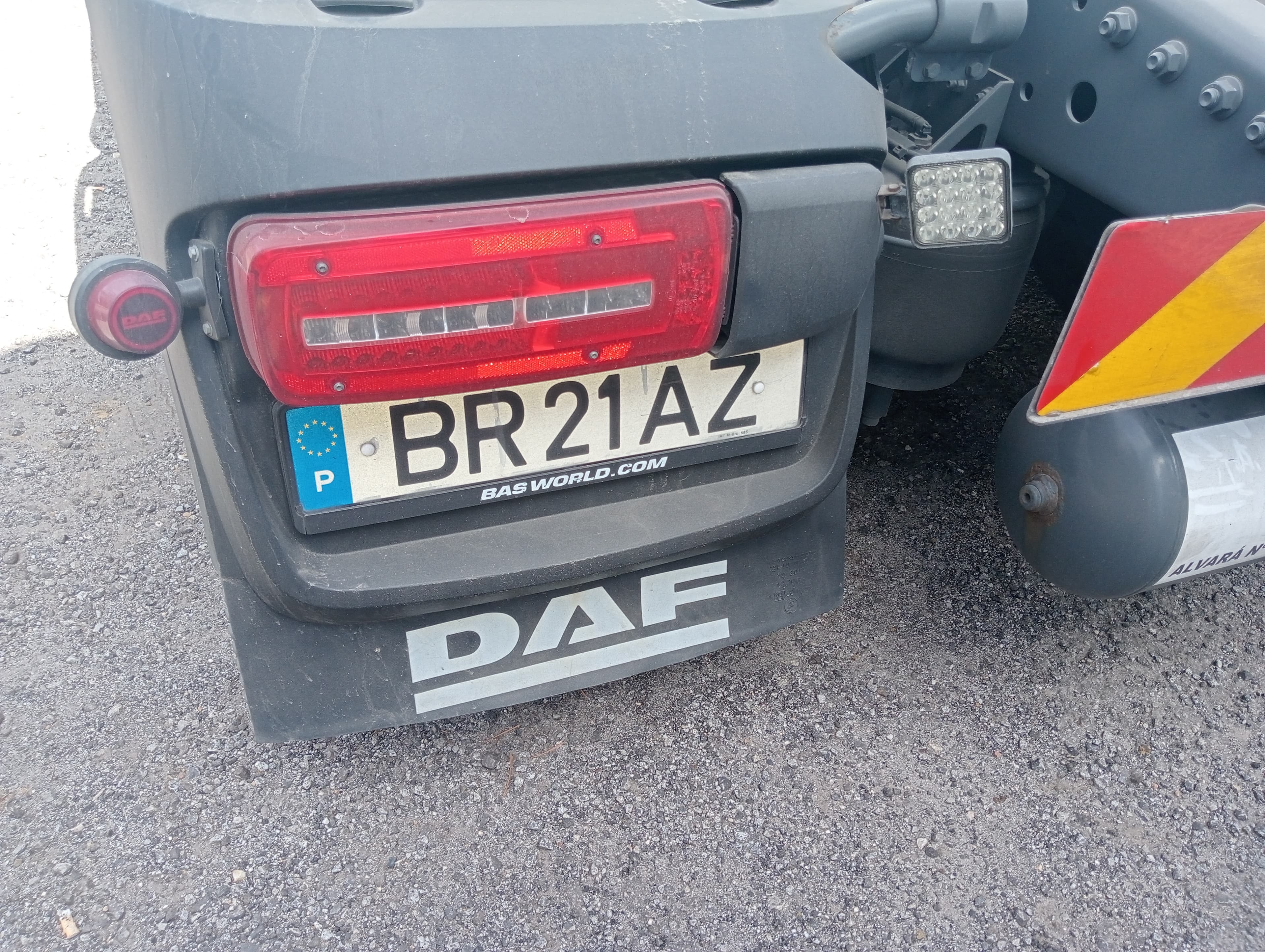 DAF XF 530 · Ano 2017 — imagem 7