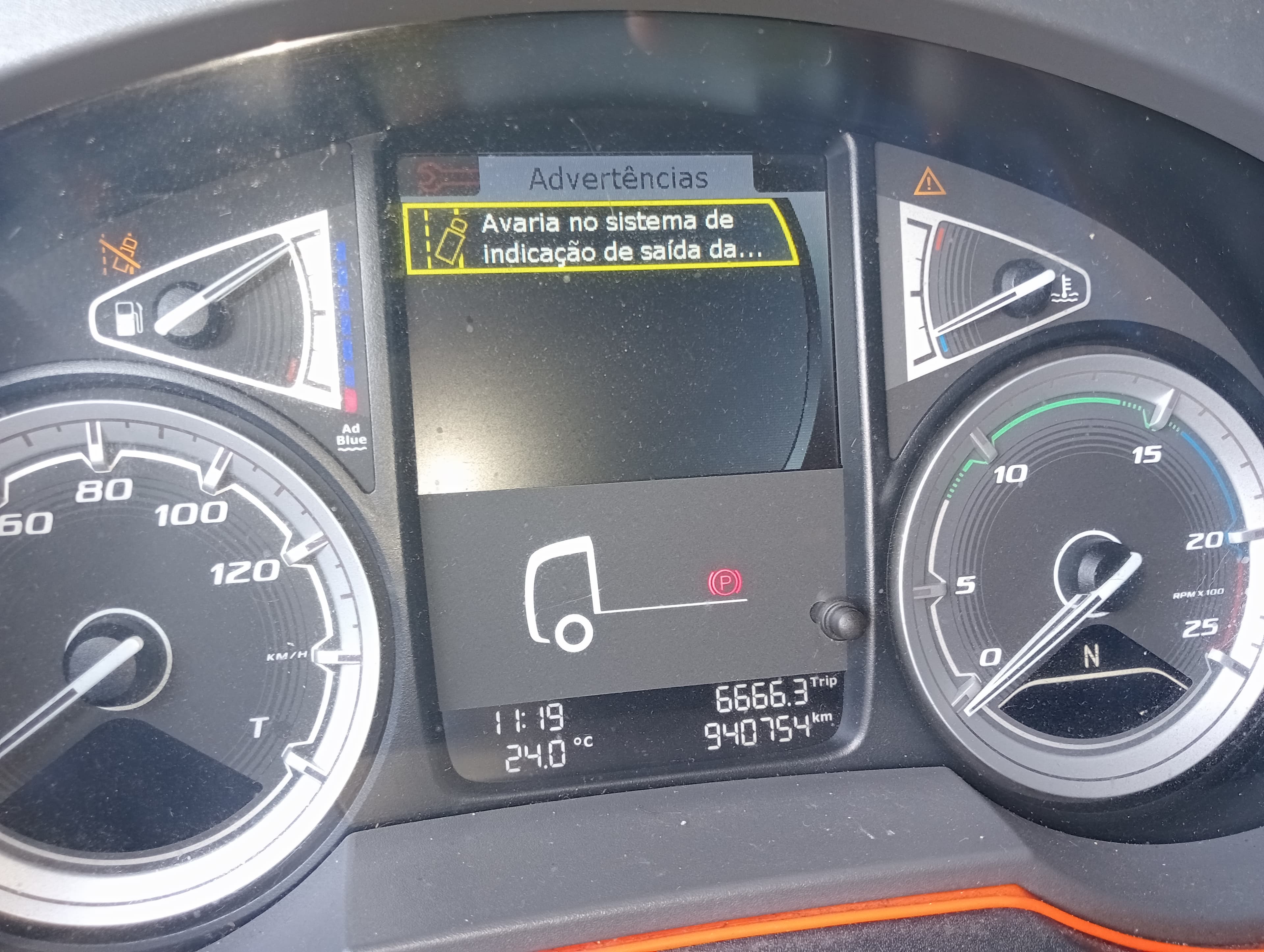 DAF XF 530 · Ano 2017 — imagem 11