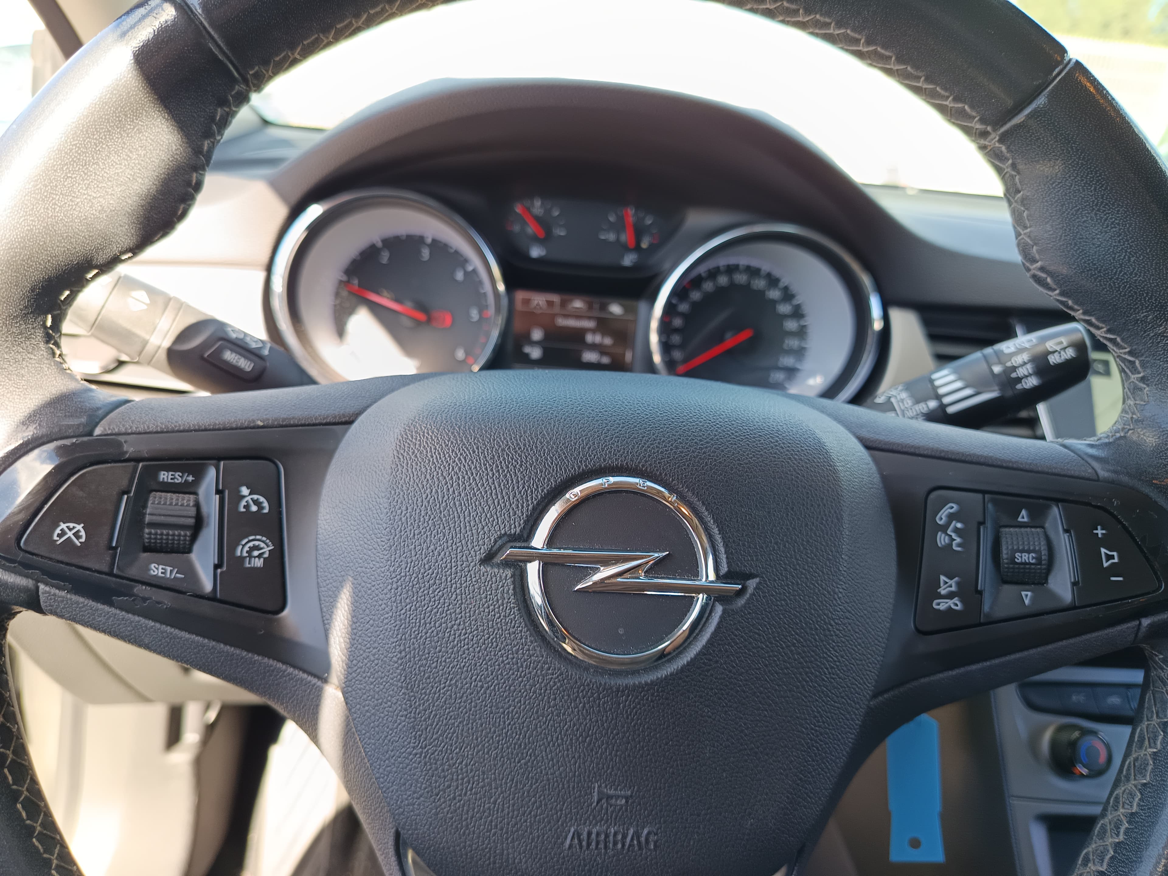 Opel Astra · Ano 2021 — imagem 41
