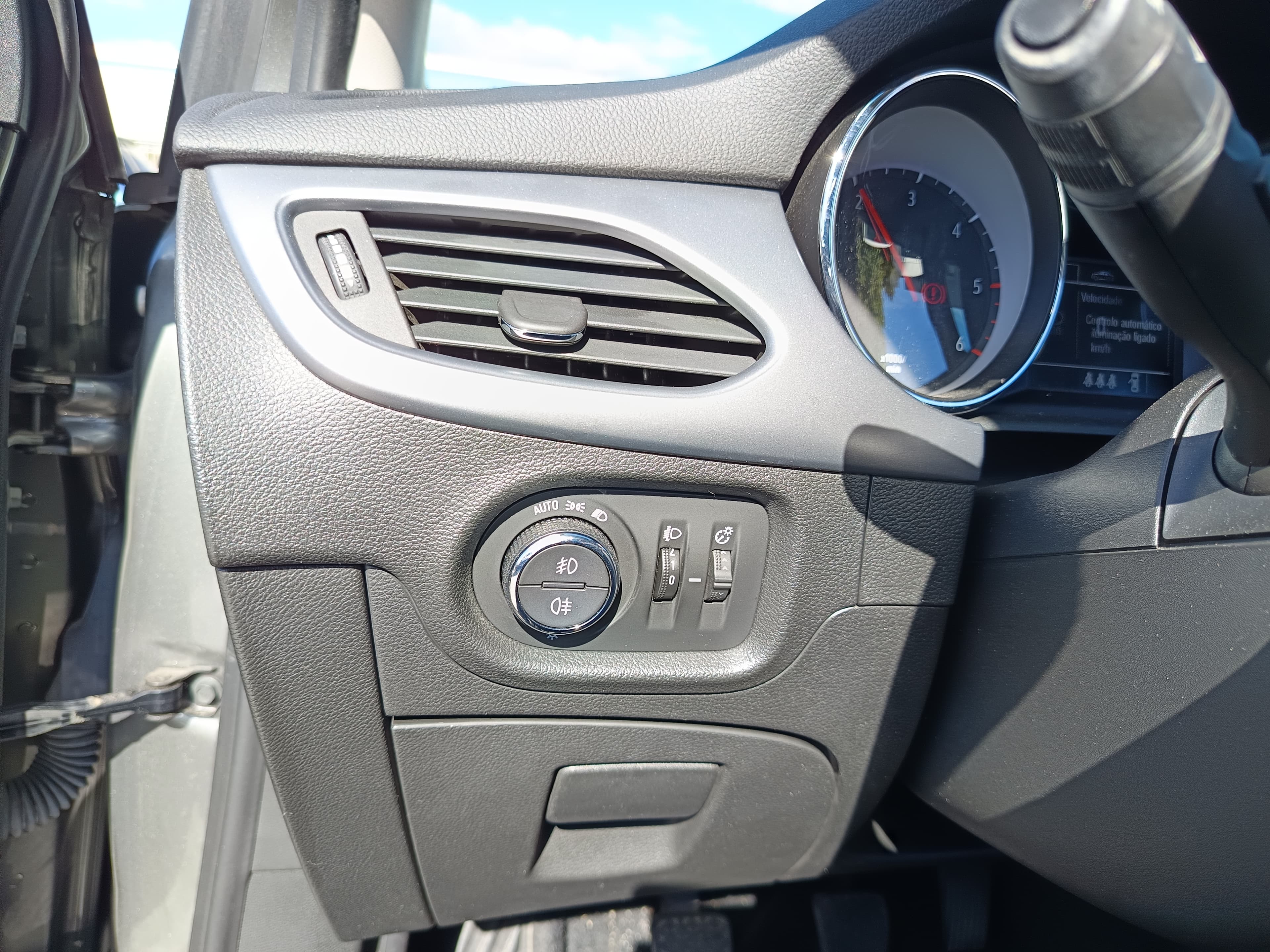 Opel Astra · Ano 2021 — imagem 46