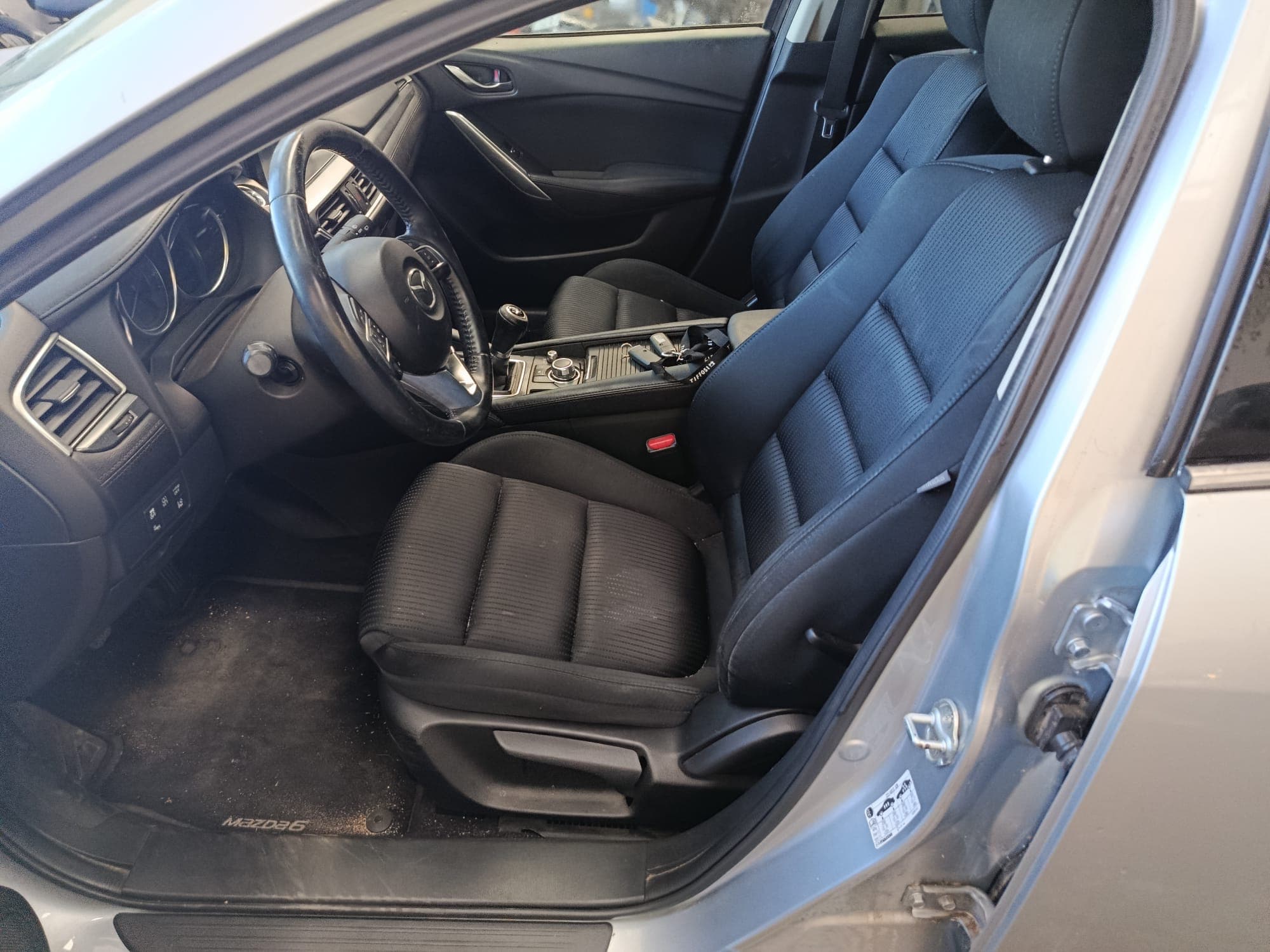 Mazda 6 · Ano 2015 — imagem 12
