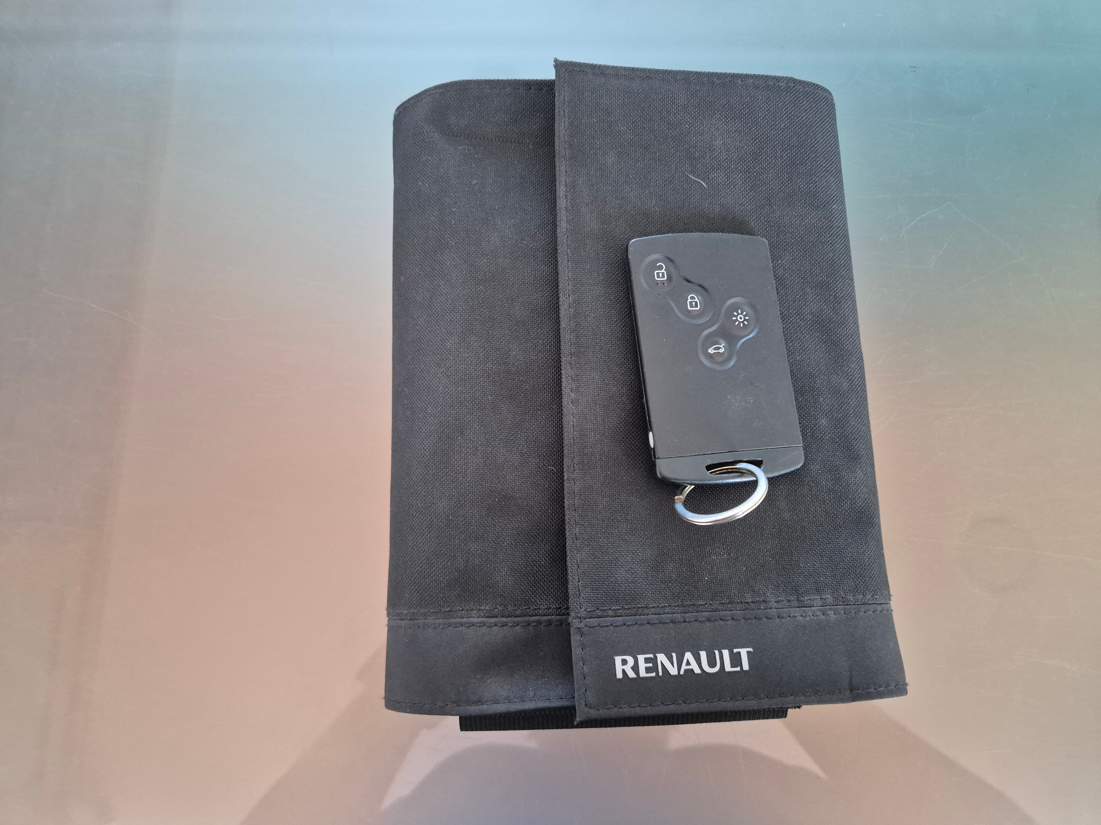 Renault Clio · Año 2015 — imagen 58