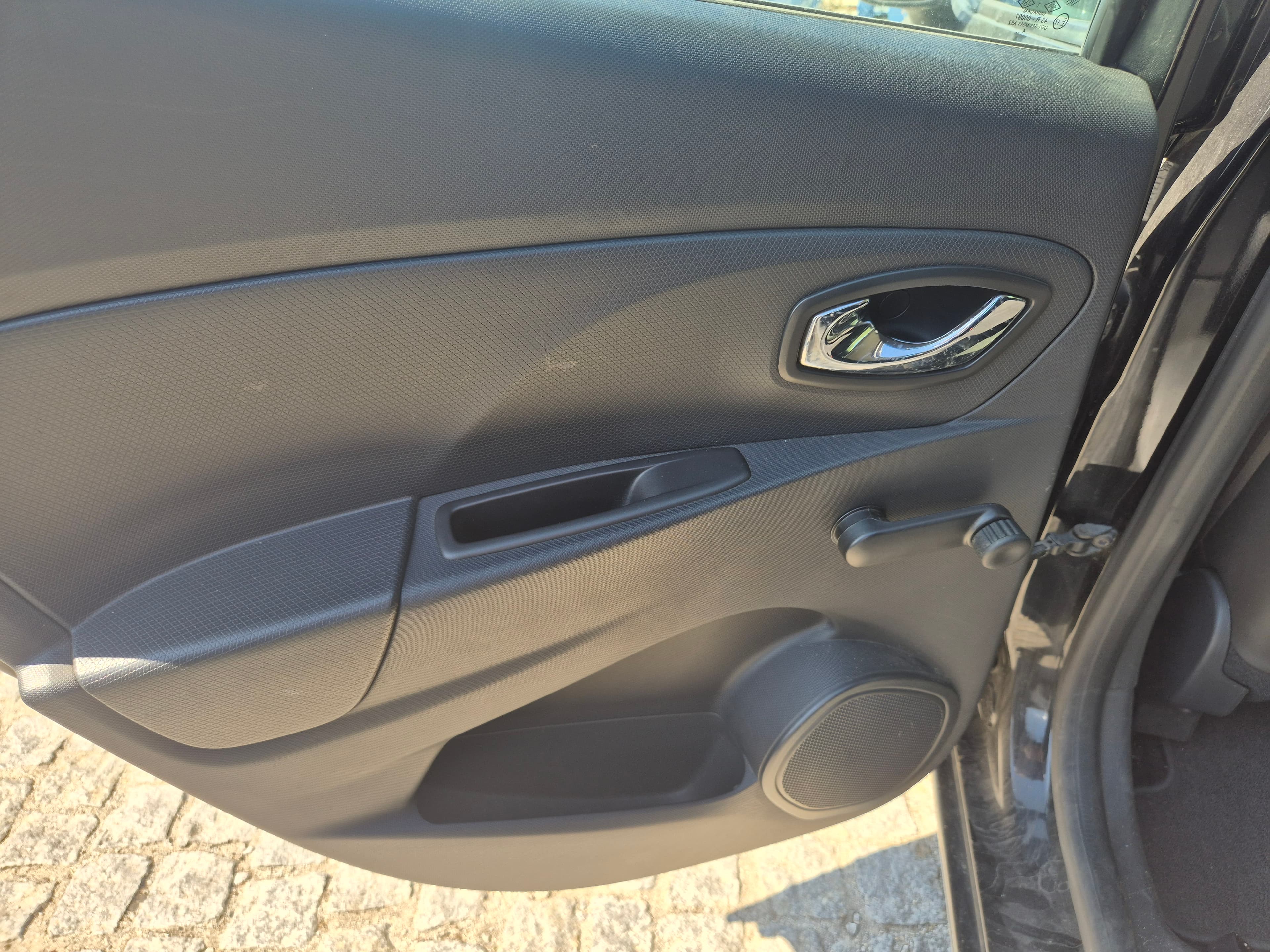 Renault Clio · Año 2015 — imagen 22