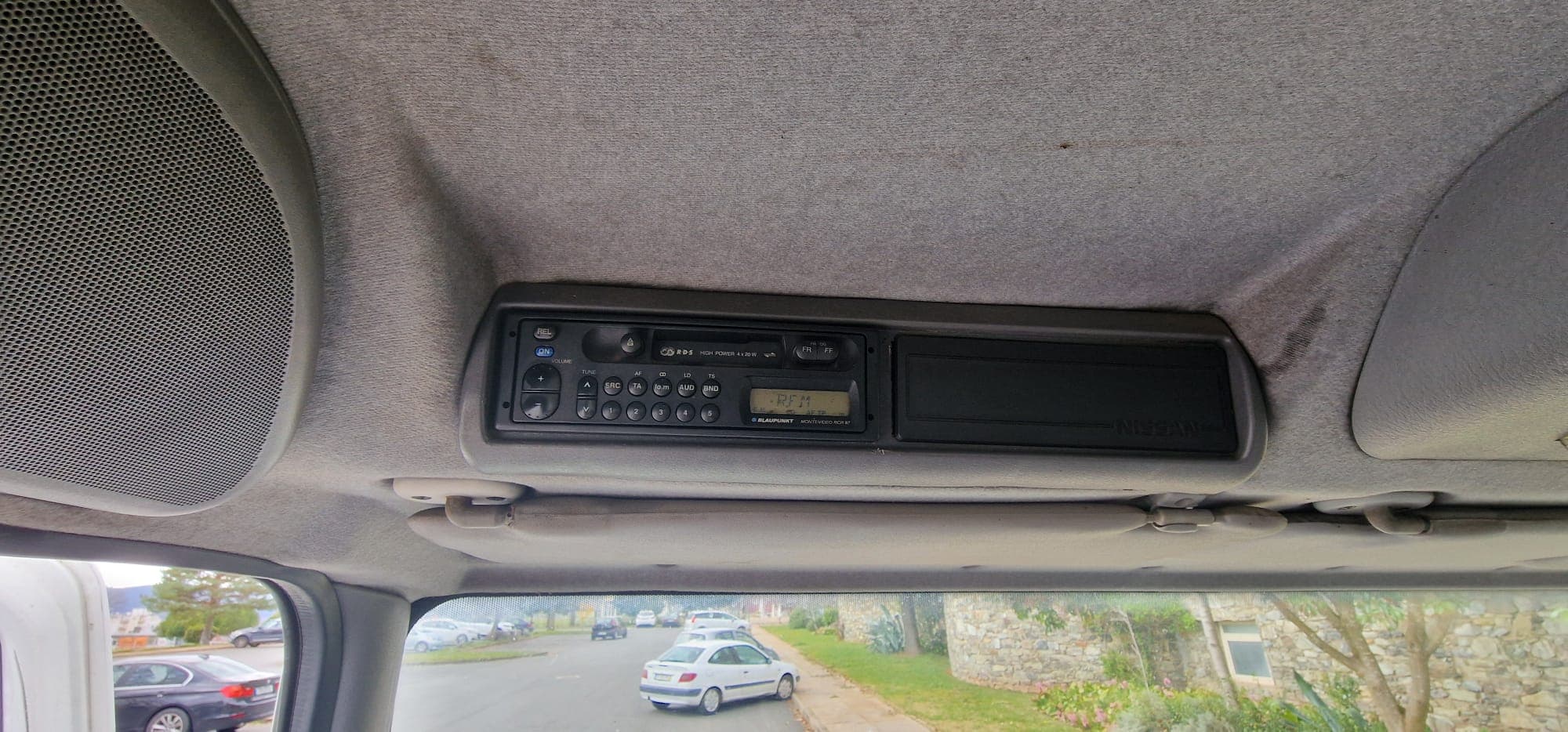 Nissan Atleon 140 — image 8