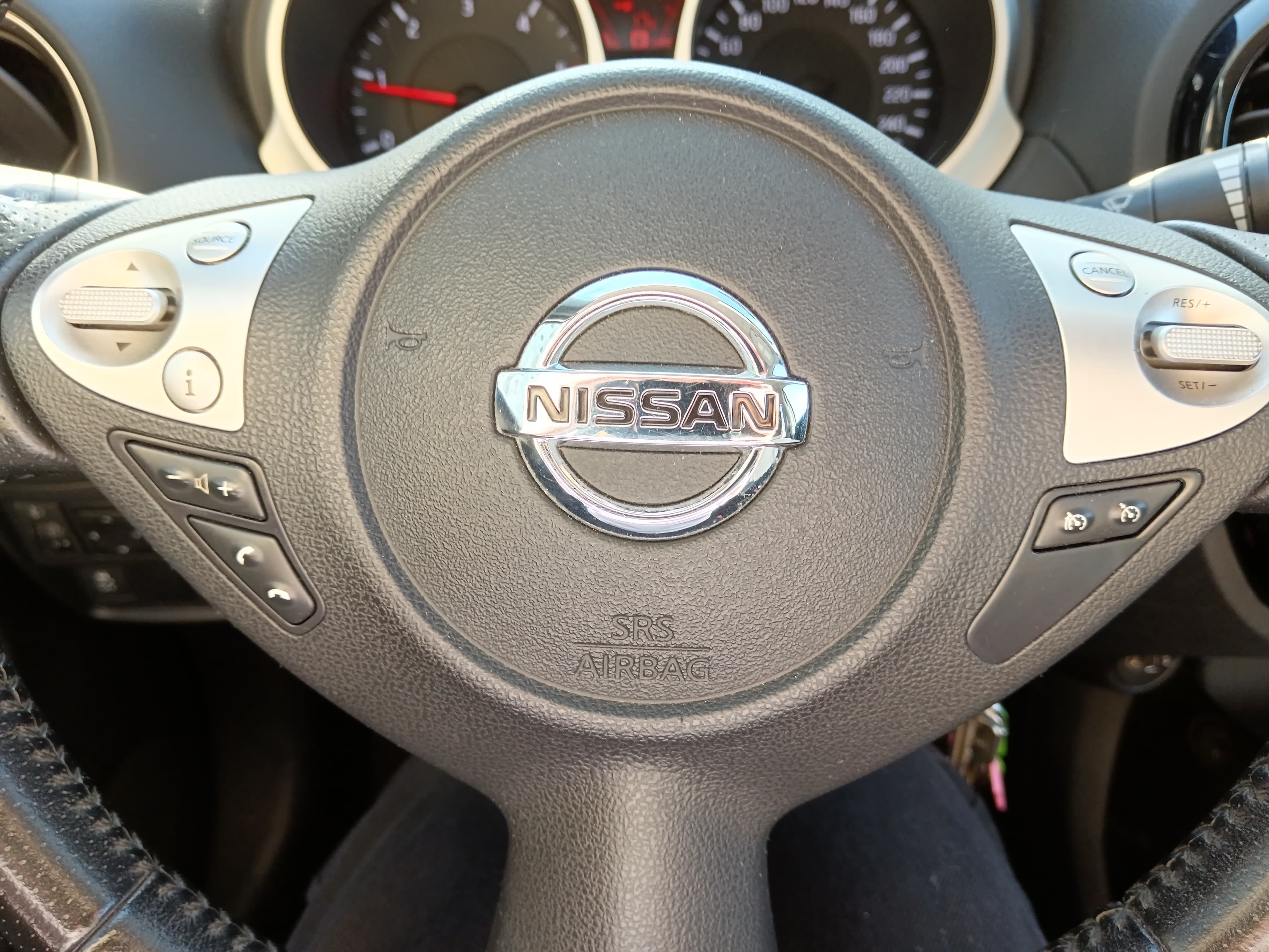 Nissan Juke · Ano 2014 — imagem 16