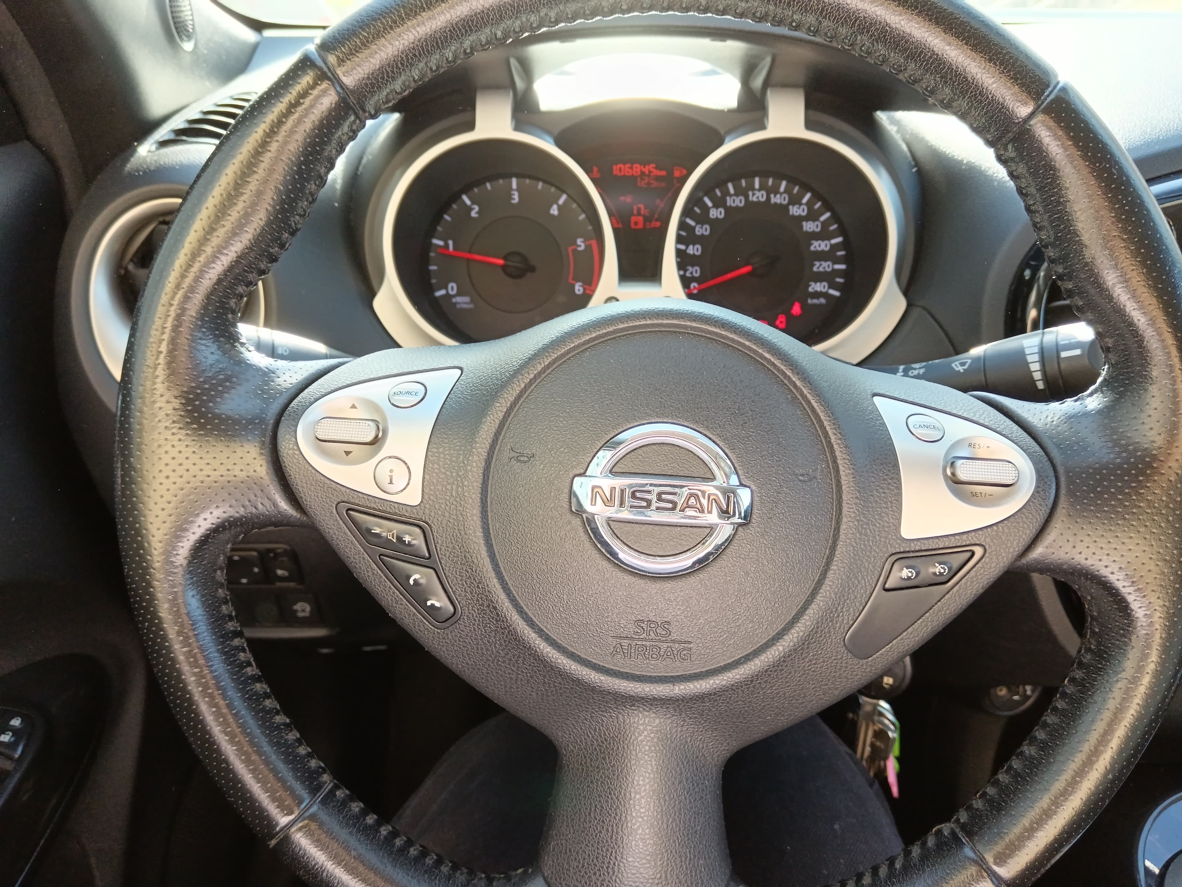 Nissan Juke · Ano 2014 — imagem 15
