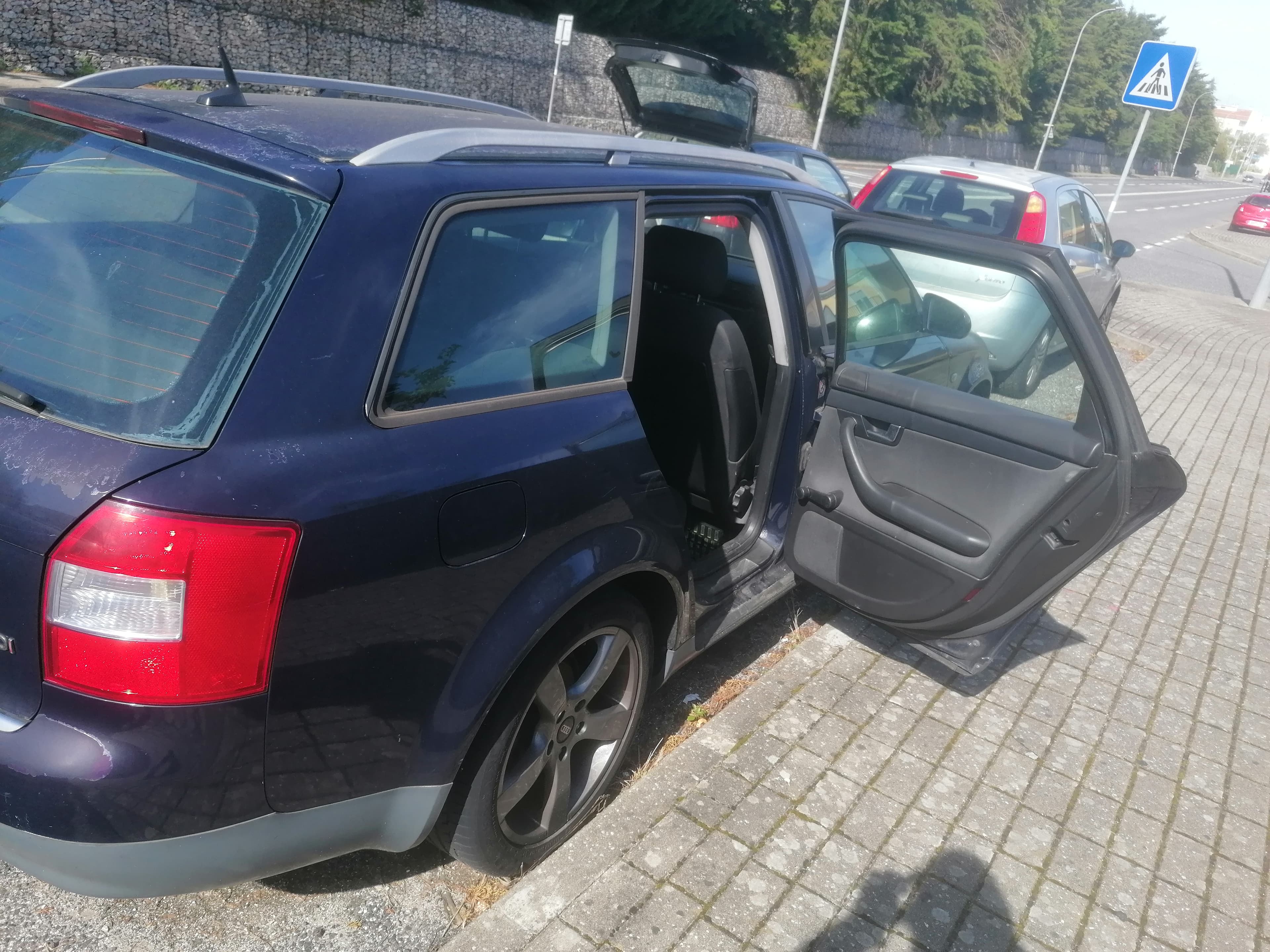 Audi A4 Avant 1.9 TDI · Ano 2002 — imagem 10