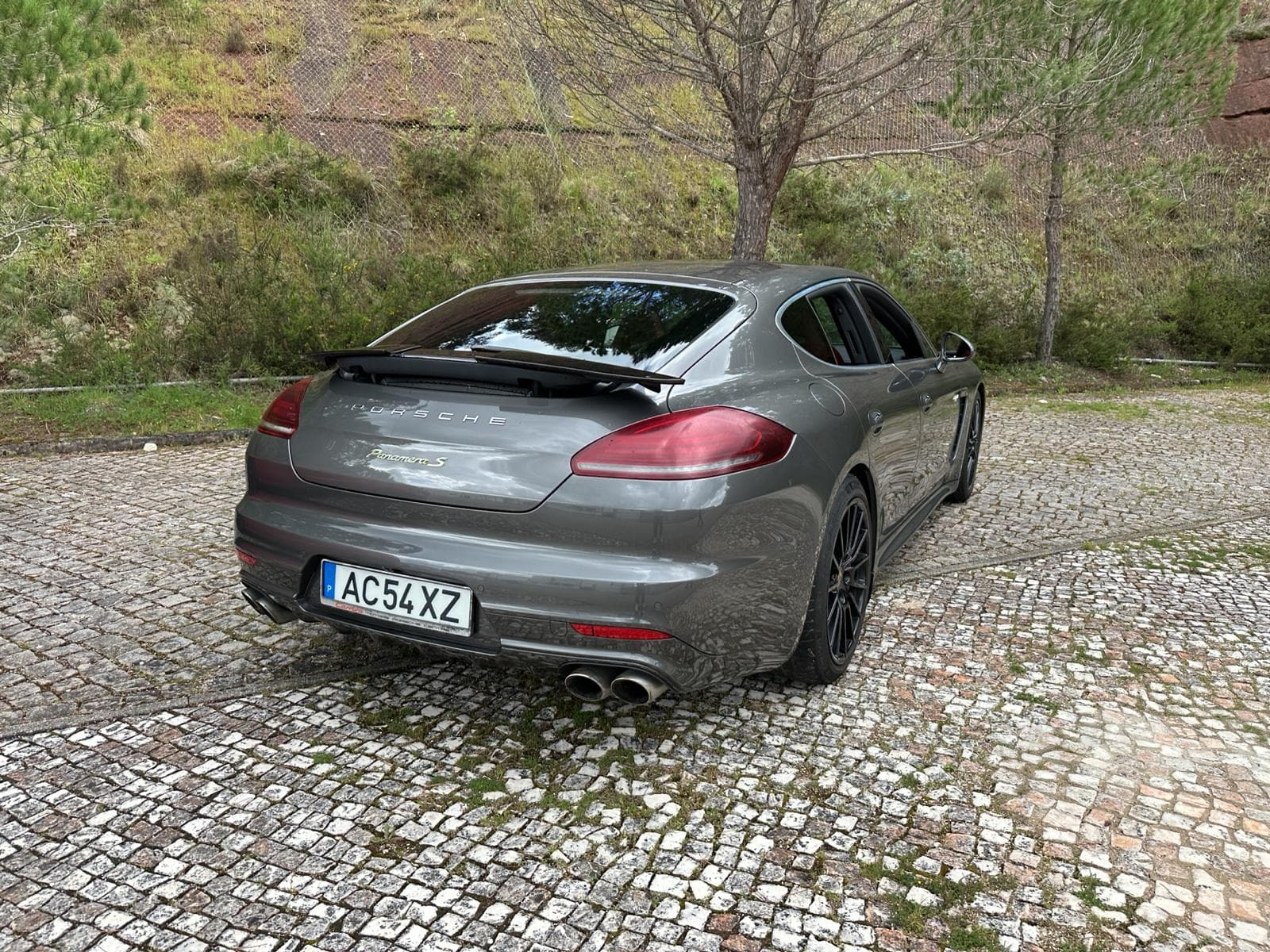 Porsche Panamera S e-Hybrid · Ano 2016 — imagem 8