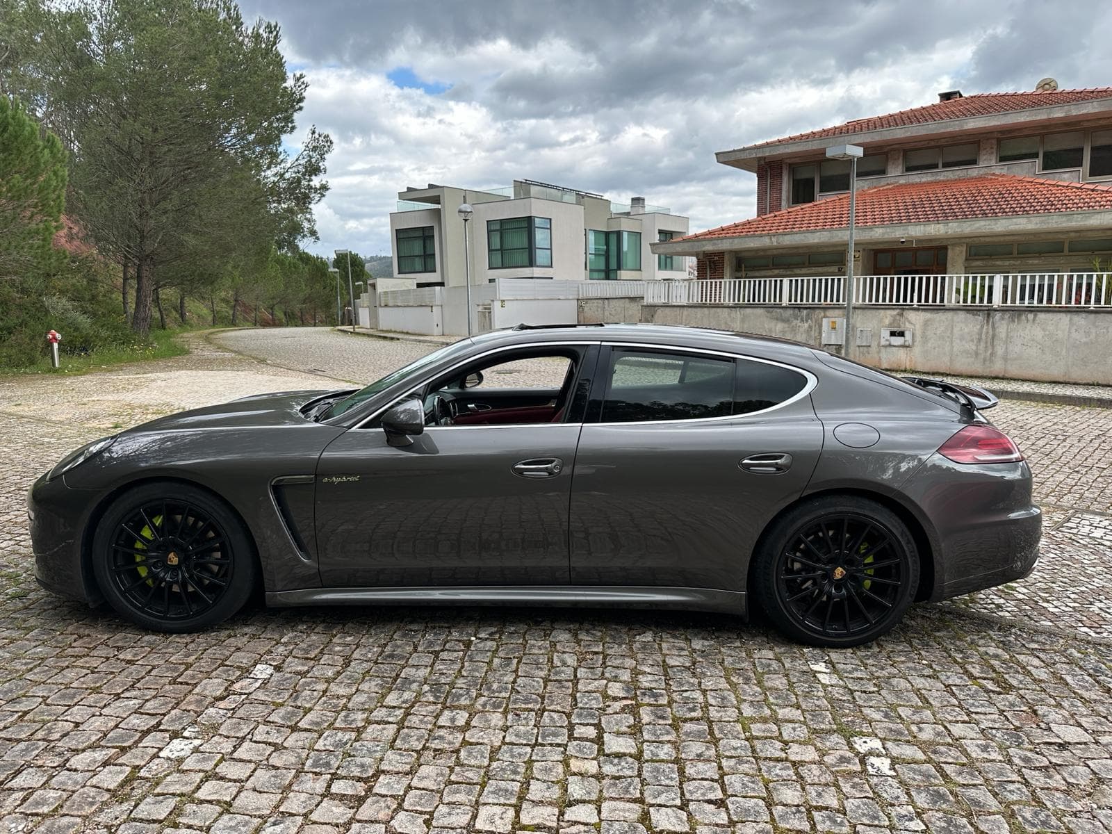 Porsche Panamera S e-Hybrid · Ano 2016 — imagem 3