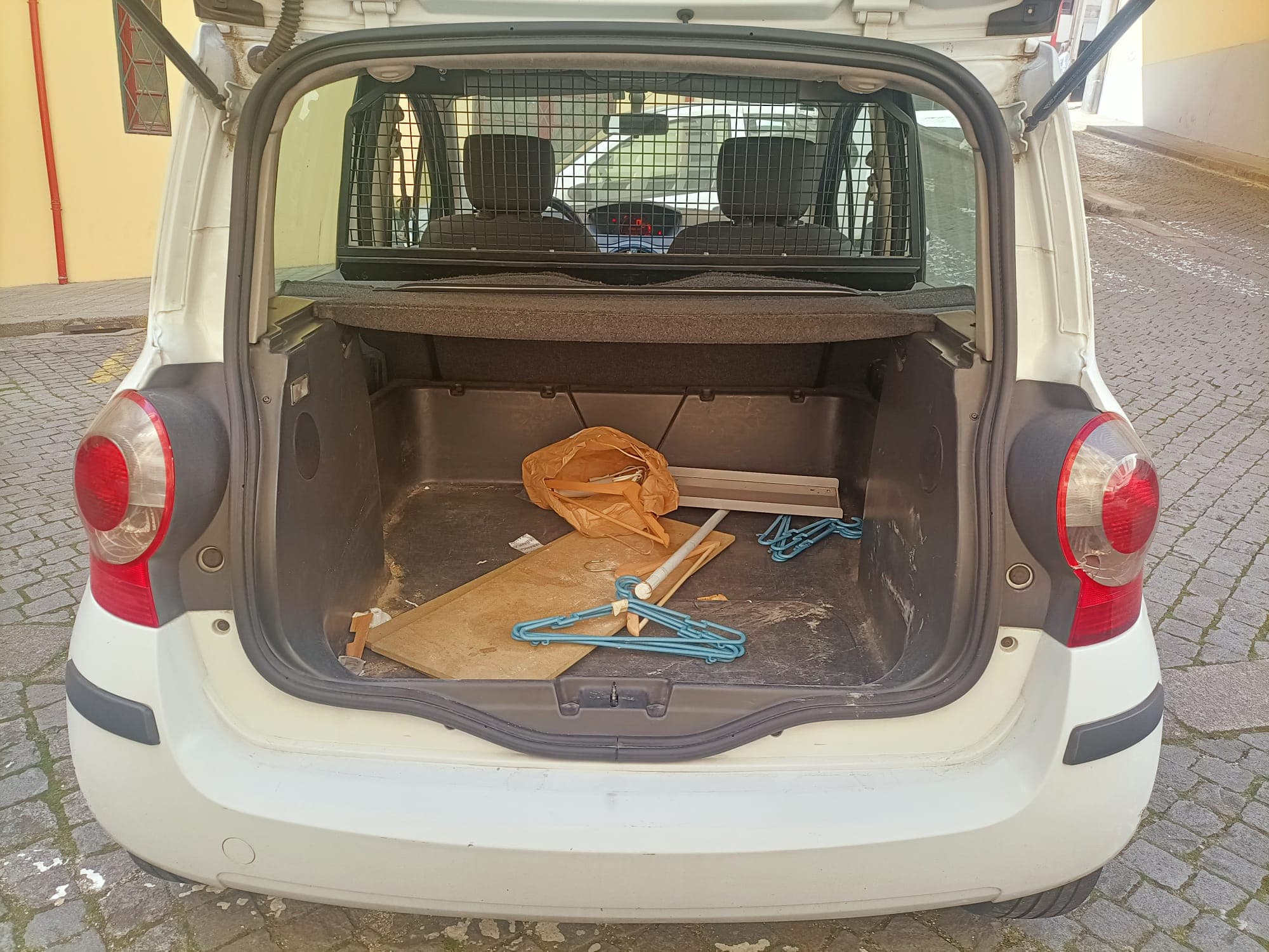 Renault Modus 1.5 dCi · Ano 2006 — imagem 6