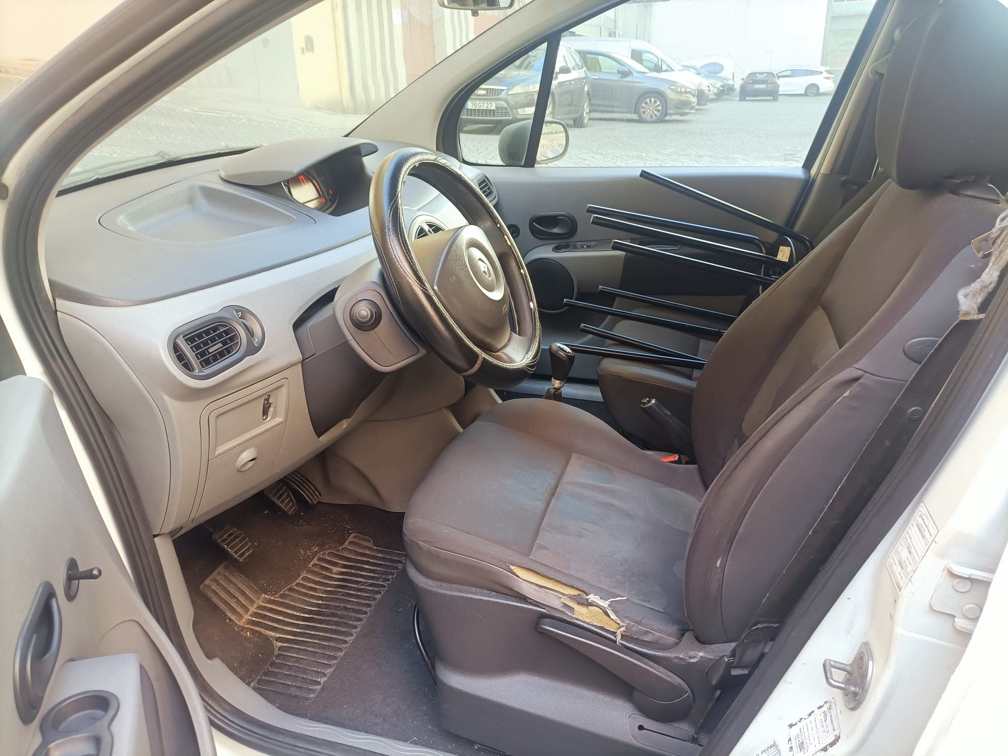 Renault Modus 1.5 dCi · Ano 2006 — imagem 7