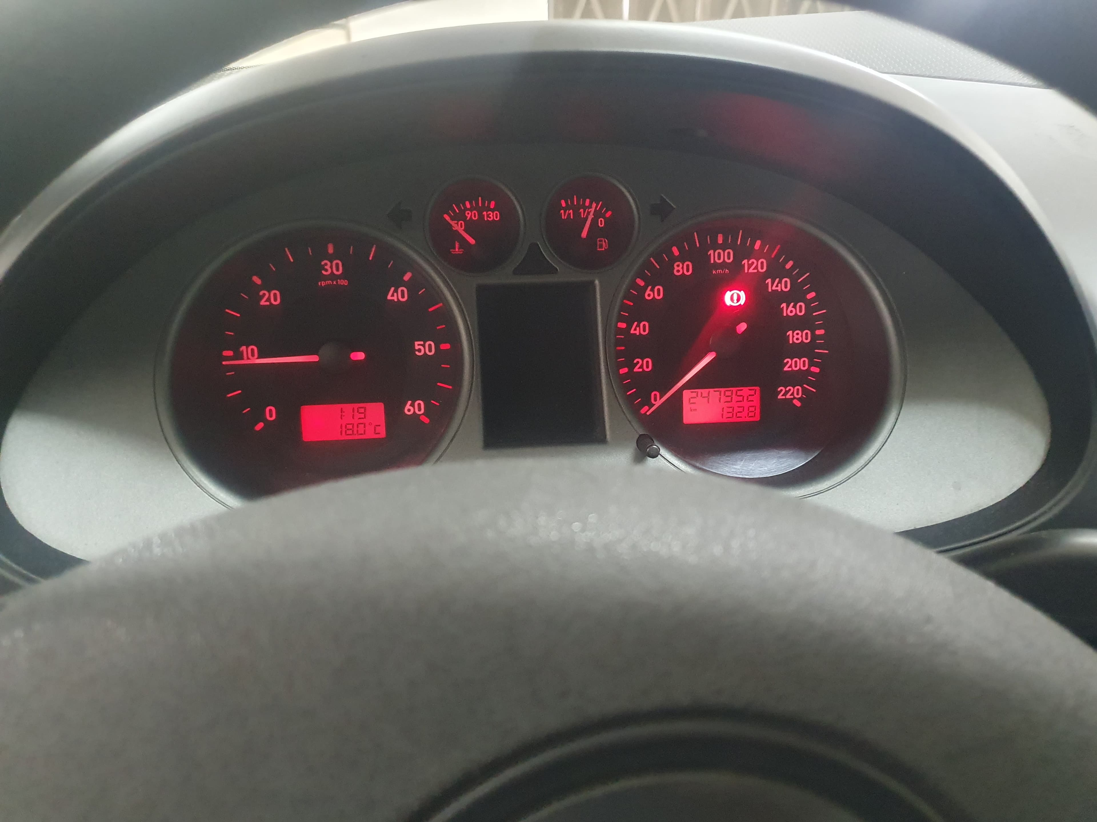 Seat Ibiza 1.4 TDI · Ano 2009 - CESSAÇÃO DO CONTRATO — imagen 22