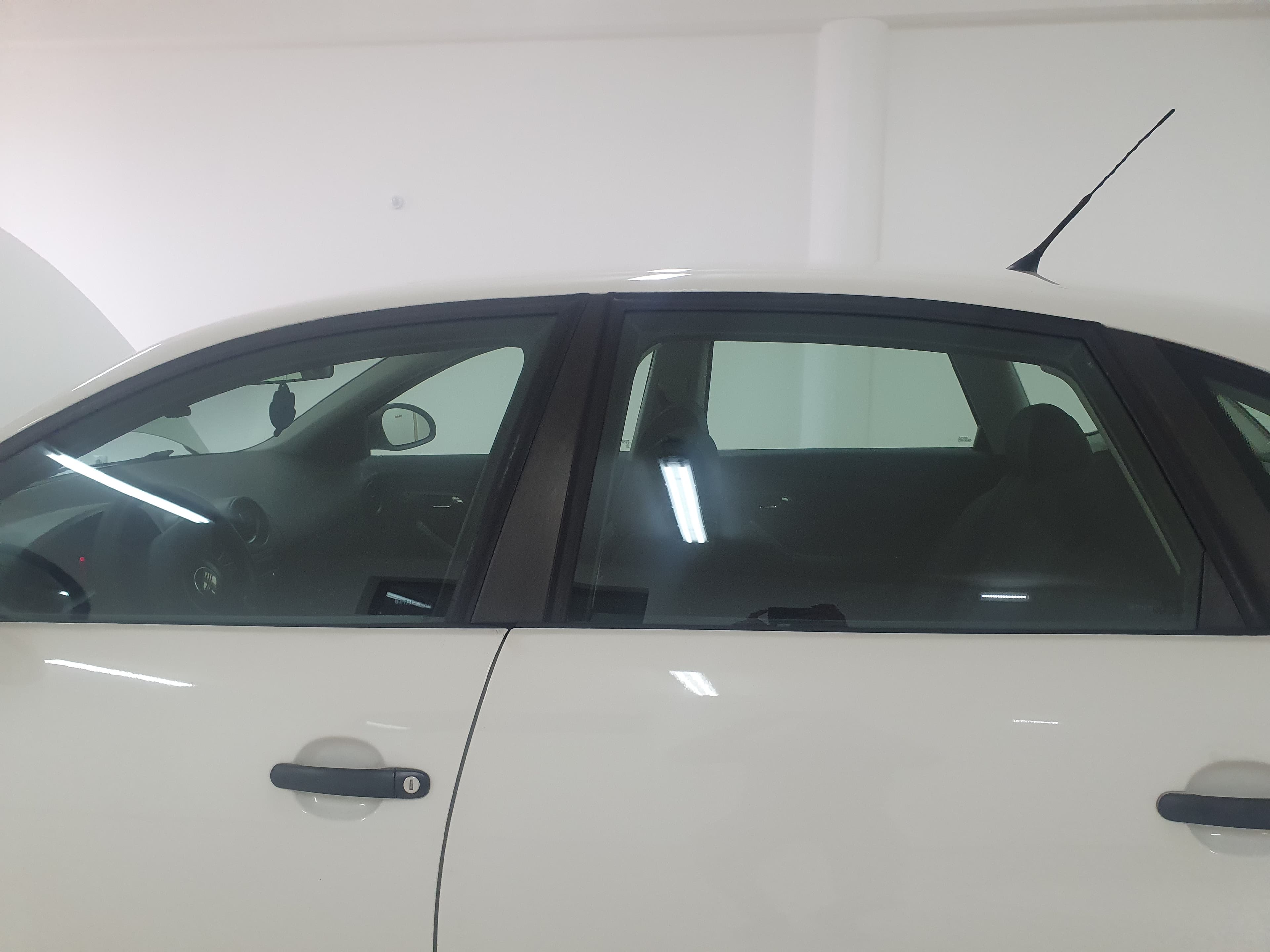 Seat Ibiza 1.4 TDI · Ano 2009 - CESSAÇÃO DO CONTRATO — imagen 4