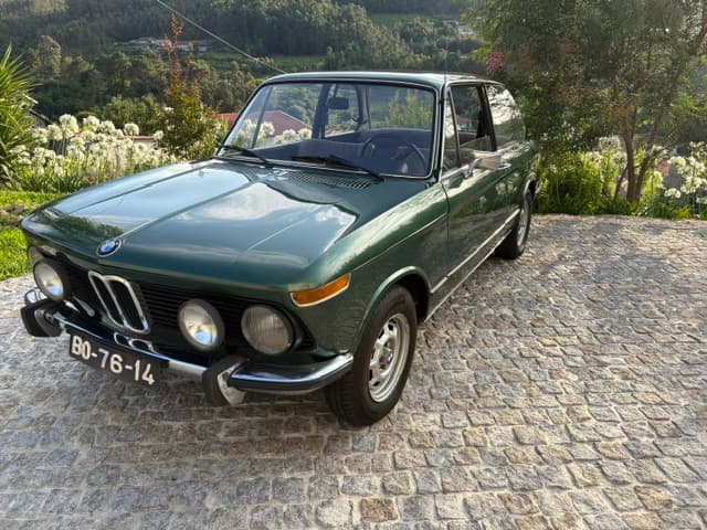 BMW 1502 · Clássico de 1975 — image 3