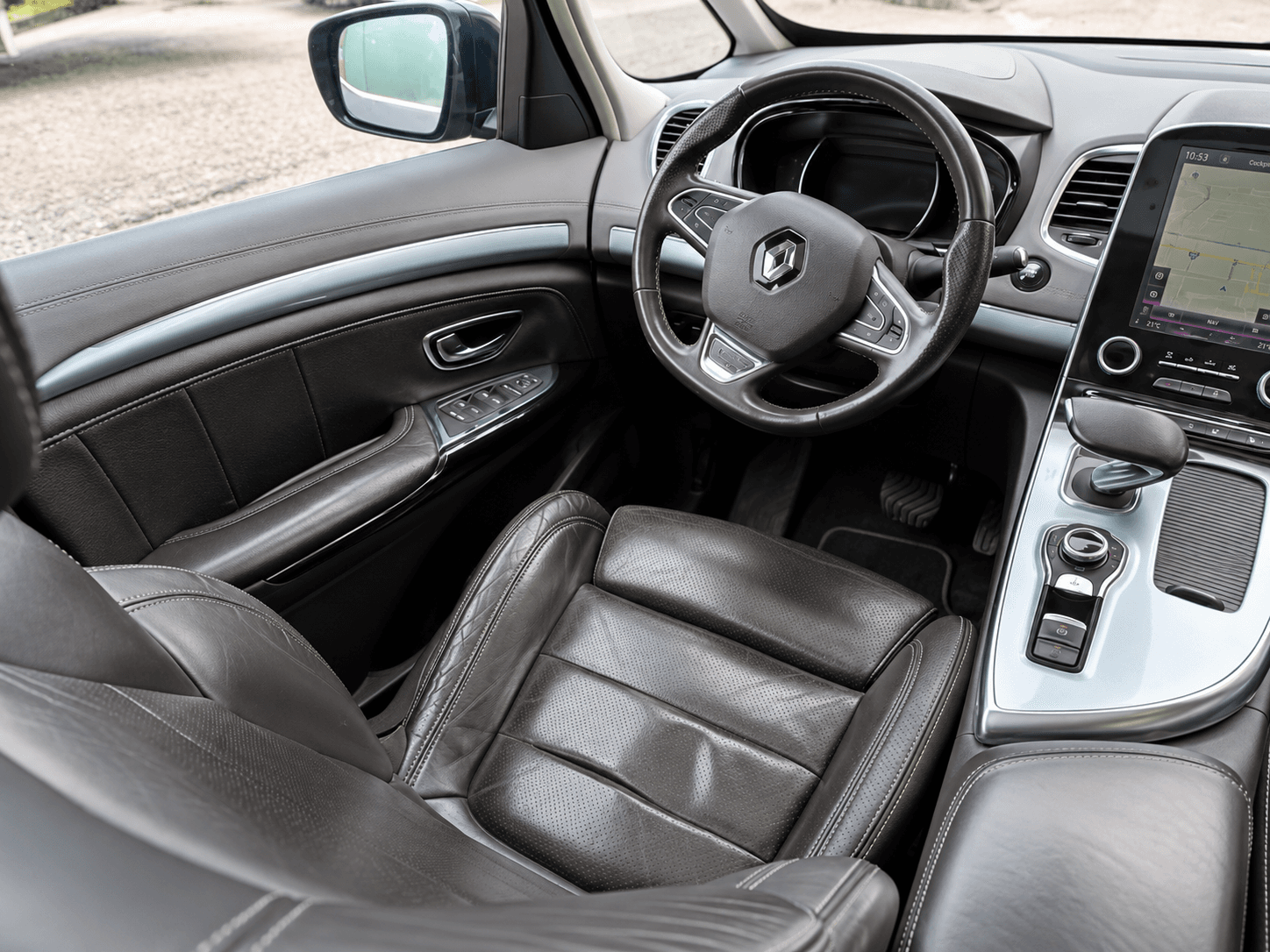 Renault Espace V 1.6 dCi Initiale Paris EDC · Year 2016 — image 9