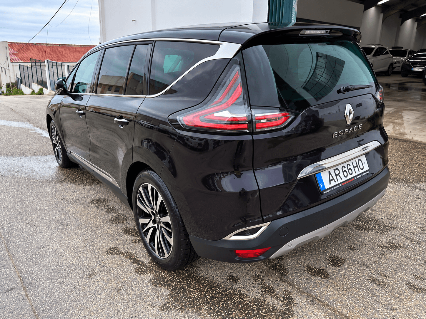 Renault Espace V 1.6 dCi Initiale Paris EDC · Year 2016 — image 4