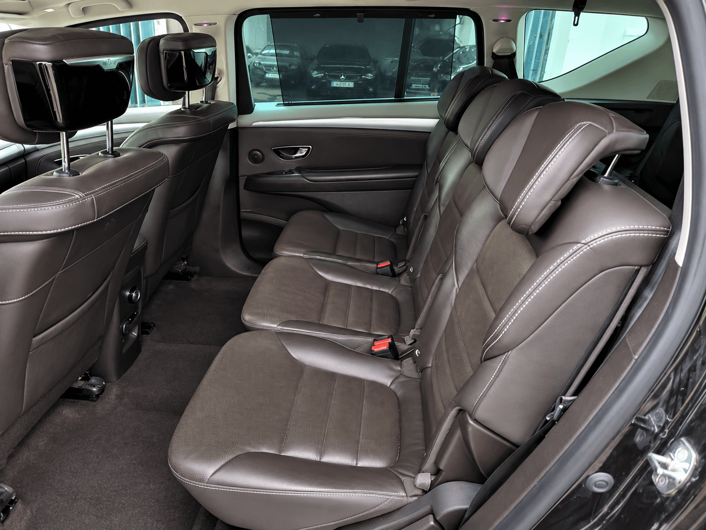 Renault Espace V 1.6 dCi Initiale Paris EDC · Year 2016 — image 12