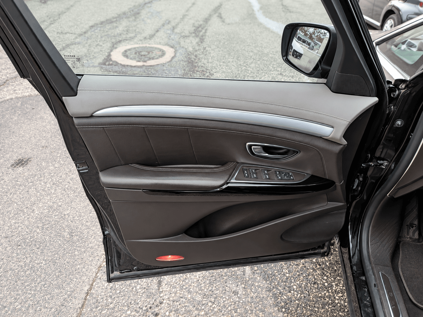 Renault Espace V 1.6 dCi Initiale Paris EDC · Year 2016 — image 7