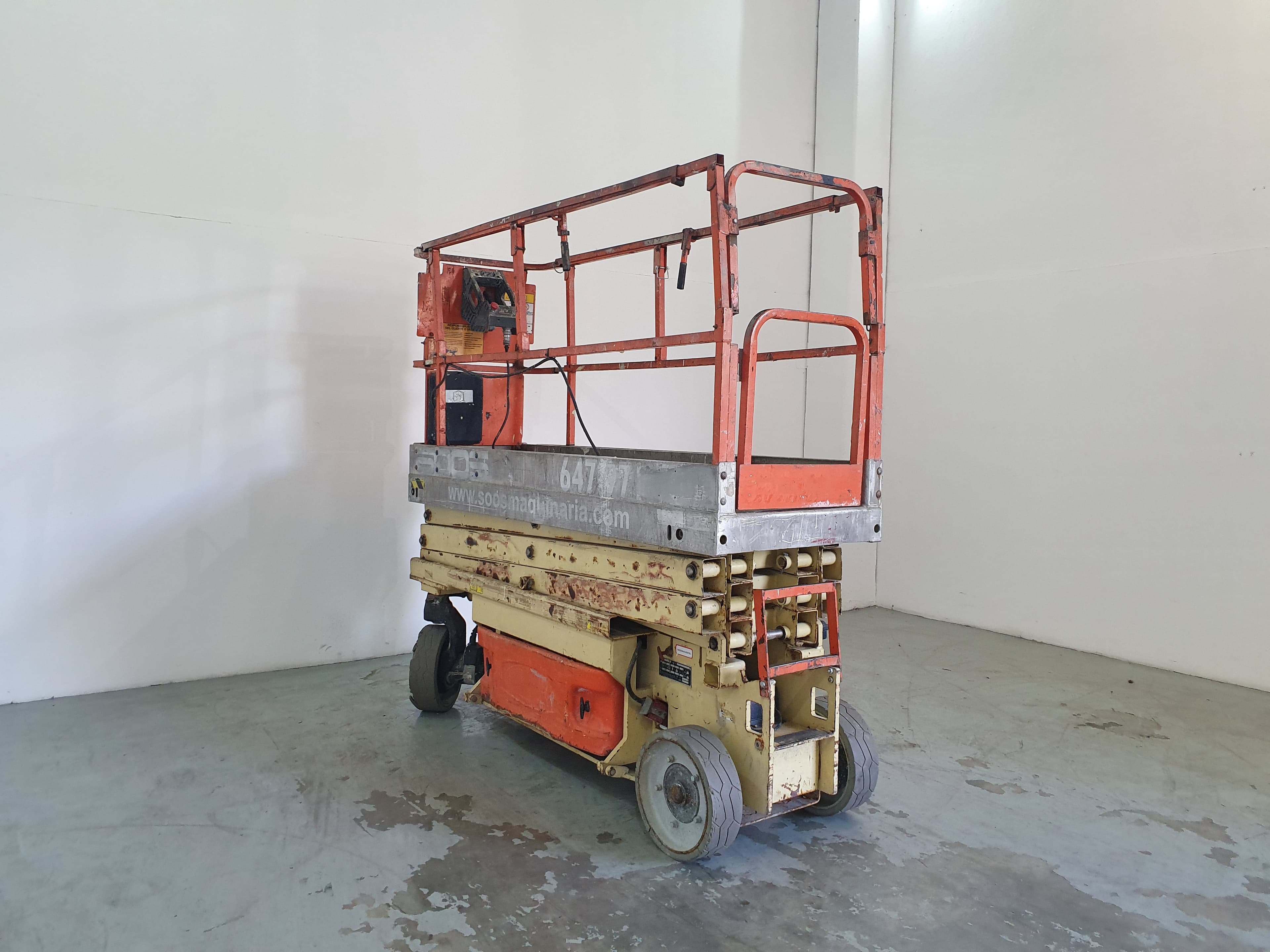 Plataforma Elevatória JLG GS-20ES