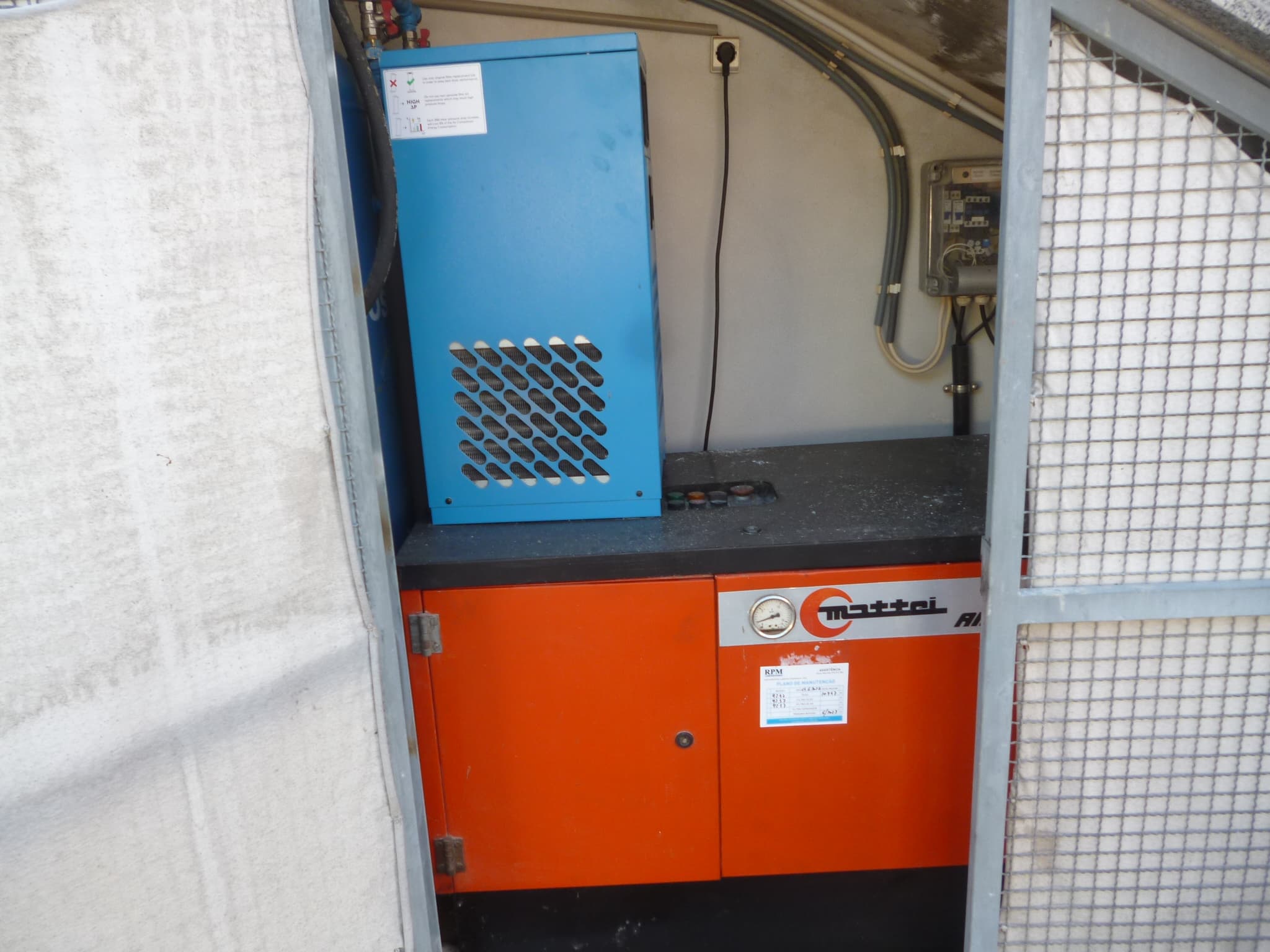 Compressor