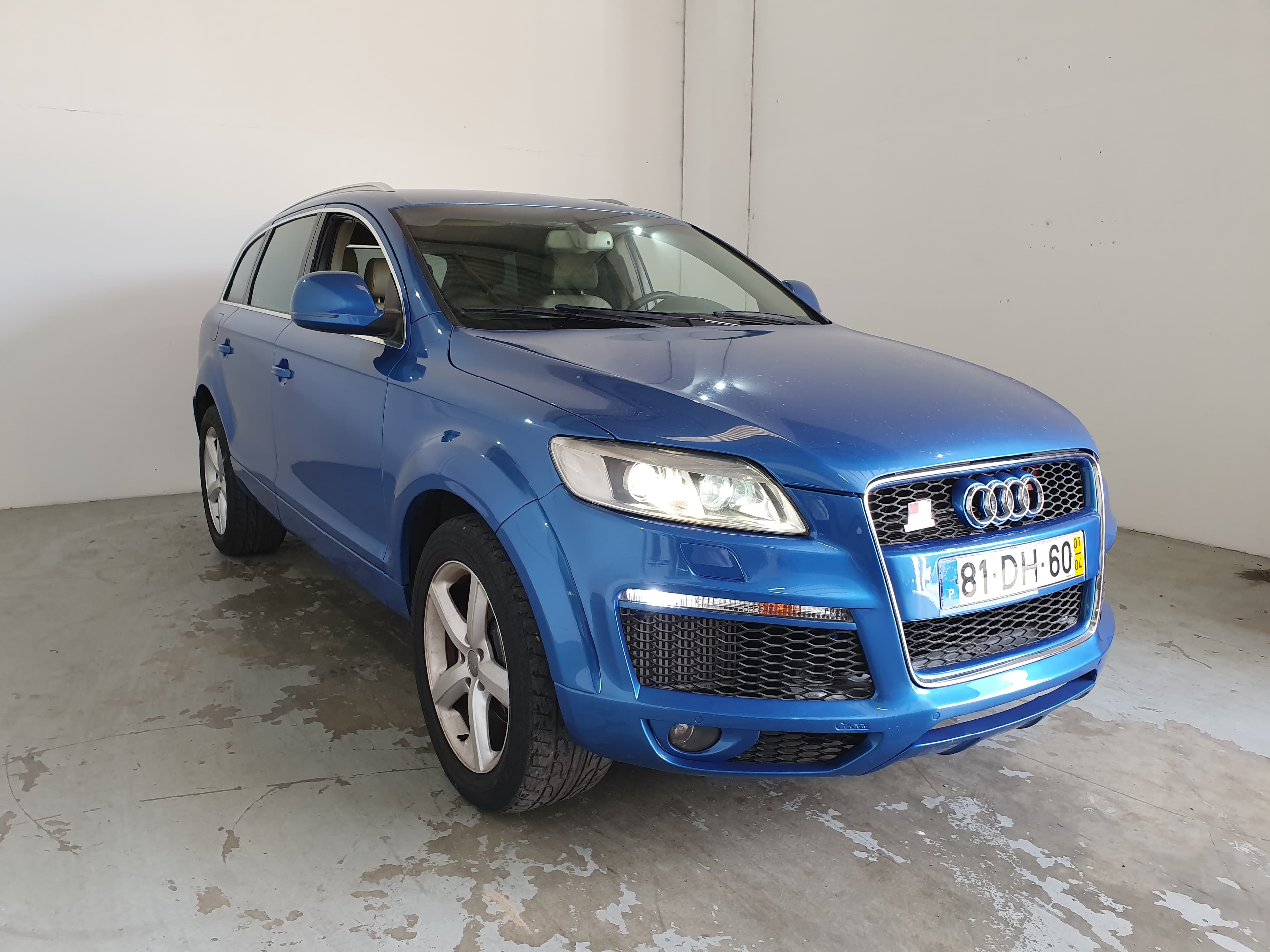 Audi Q7 · Ano 2006   81-DH-60