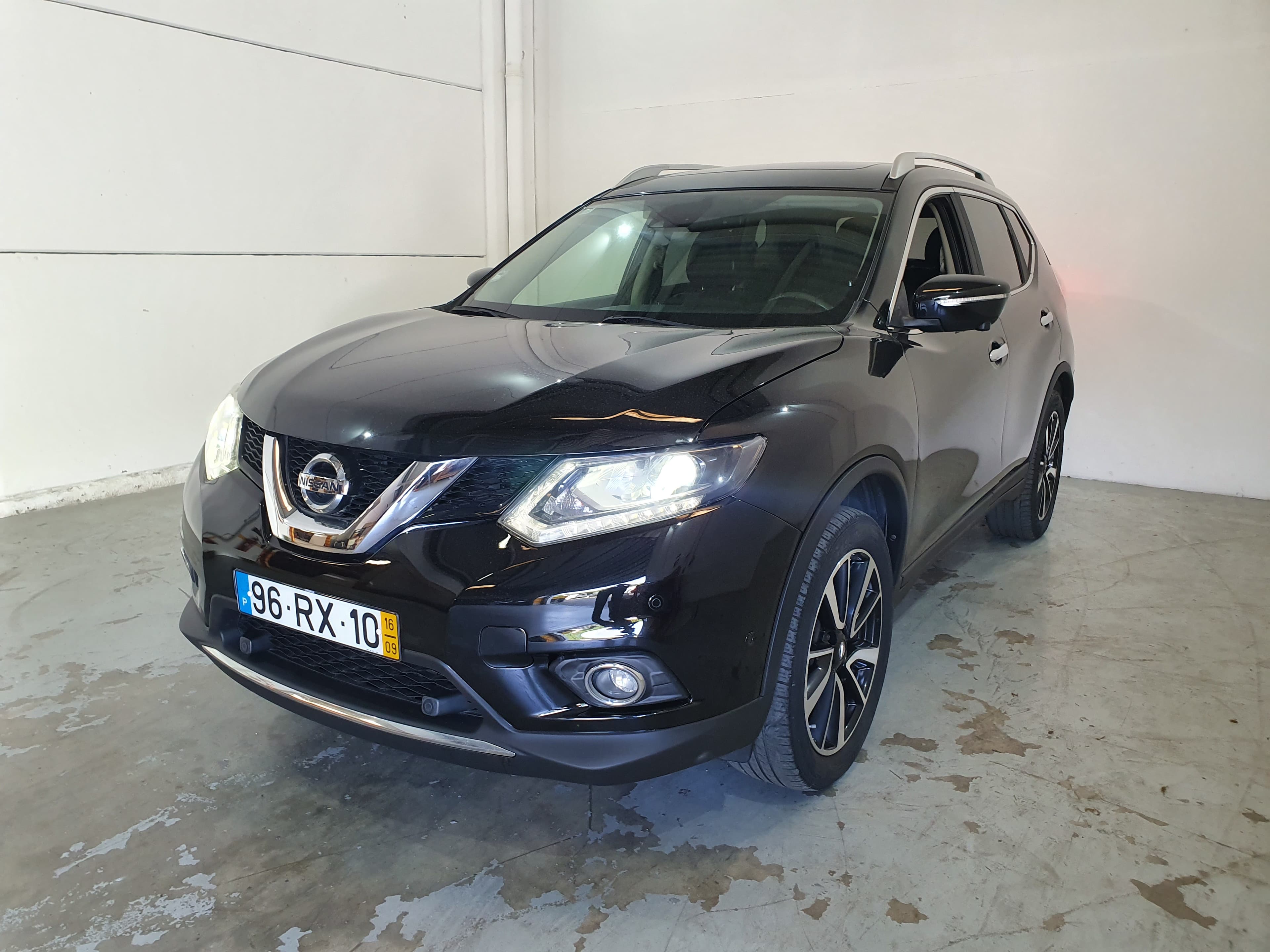 Nissan X-Trail · Ano 2016   96-RX-10