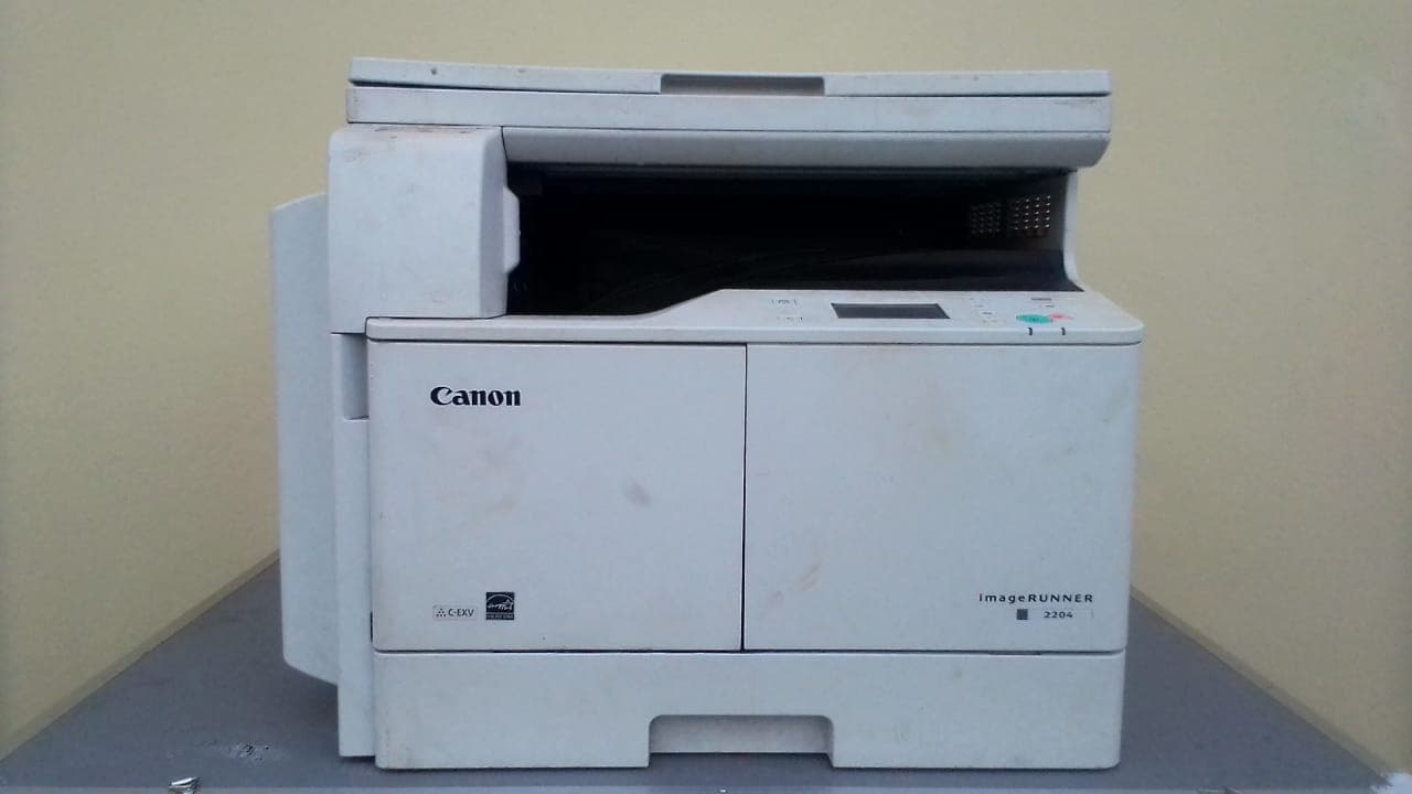 fotocopiadora CANON Image RUNNER 2204