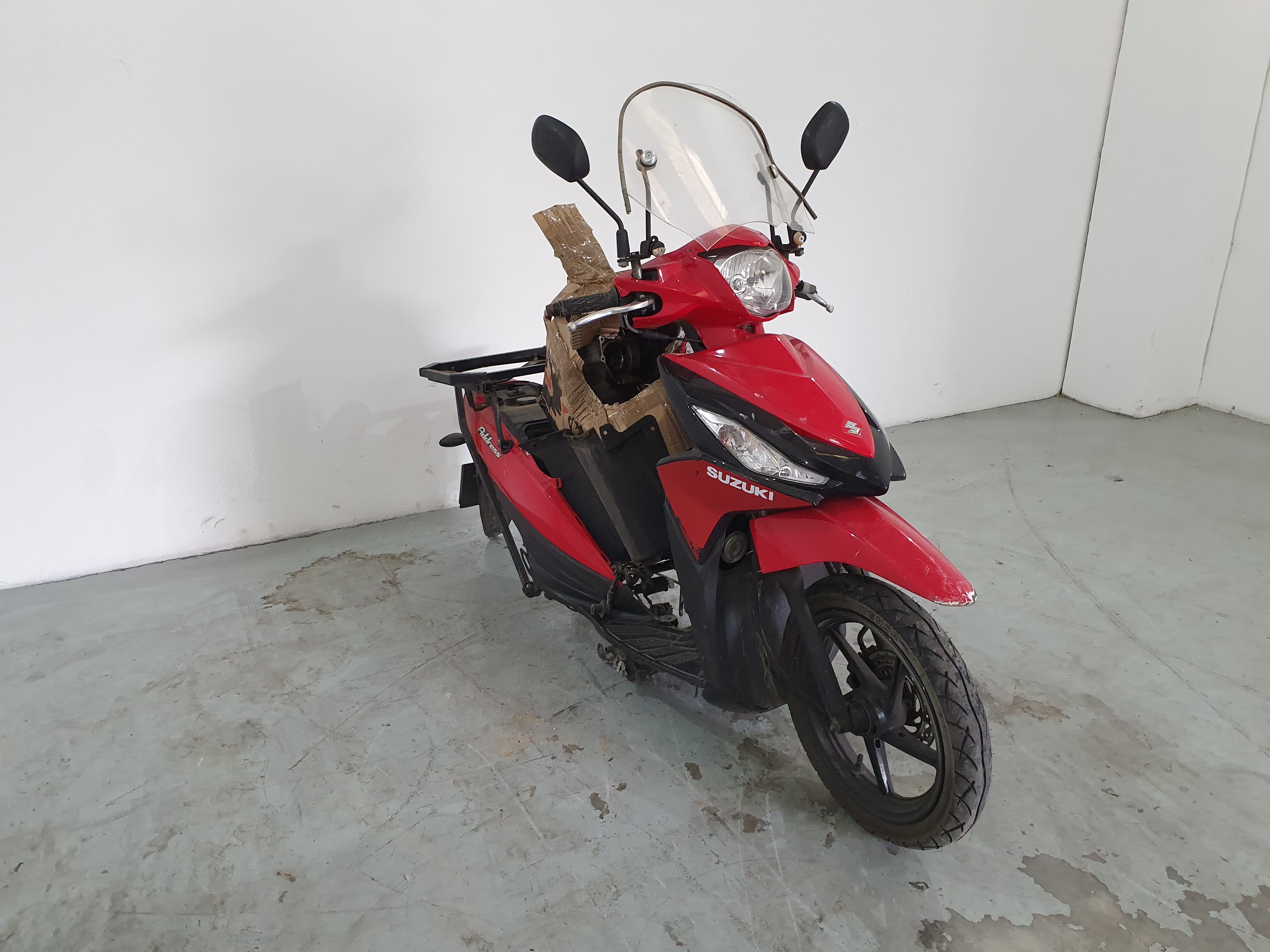 Motociclo Suzuki UK 110 Adress · Ano 2016