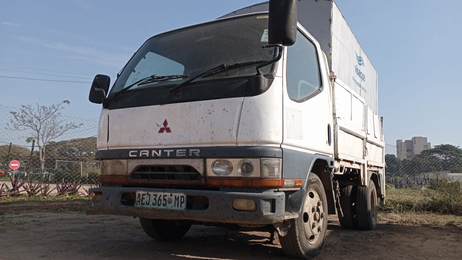 Mitsubishi Canter