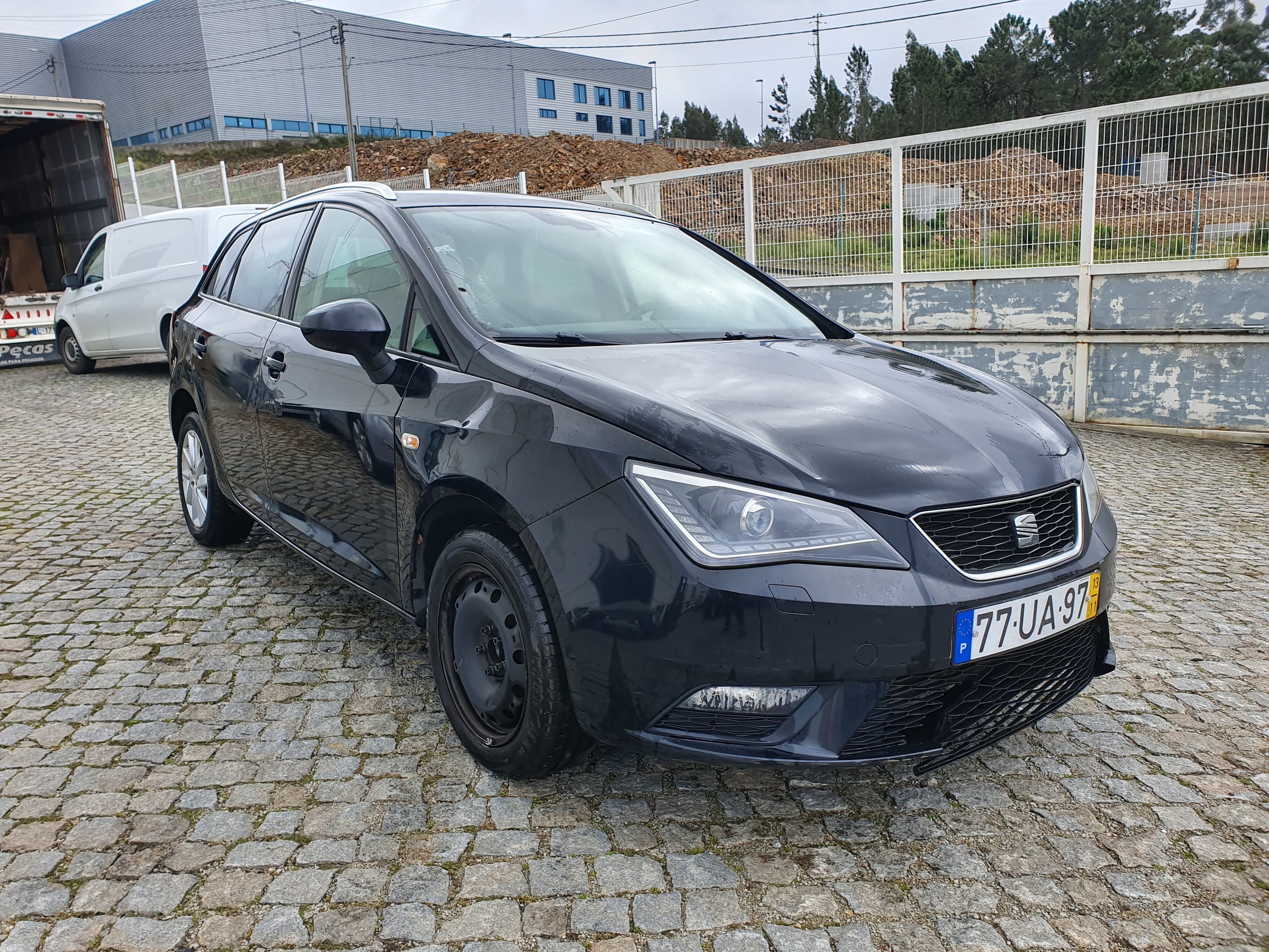 Seat Ibiza 1.2 TDI · Ano 2013   77-UA-97