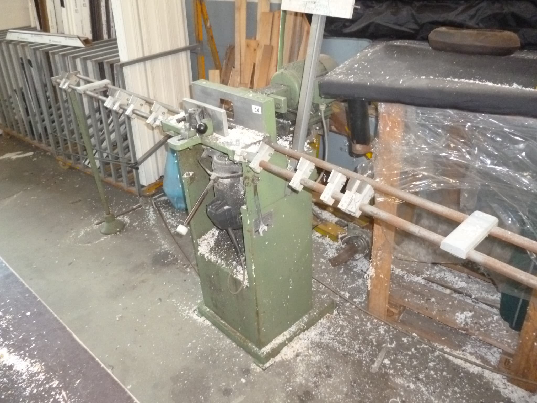 Máquina de furar