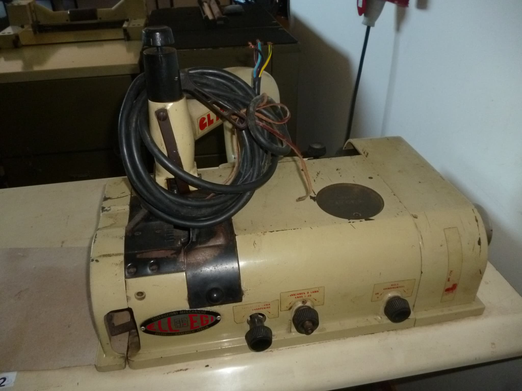 Máquina de facear