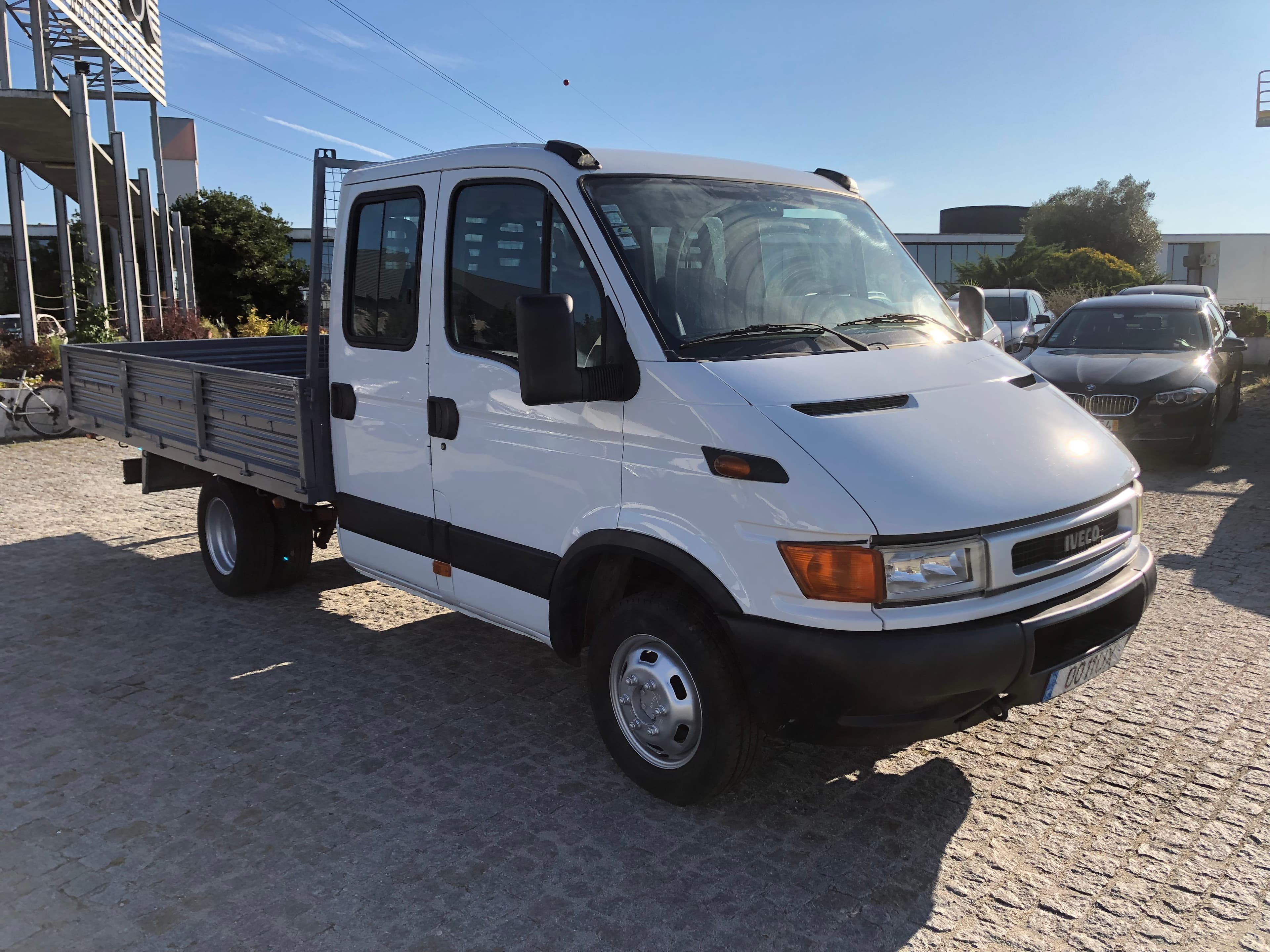 Iveco Daily · Ano 2003 00-11-UX