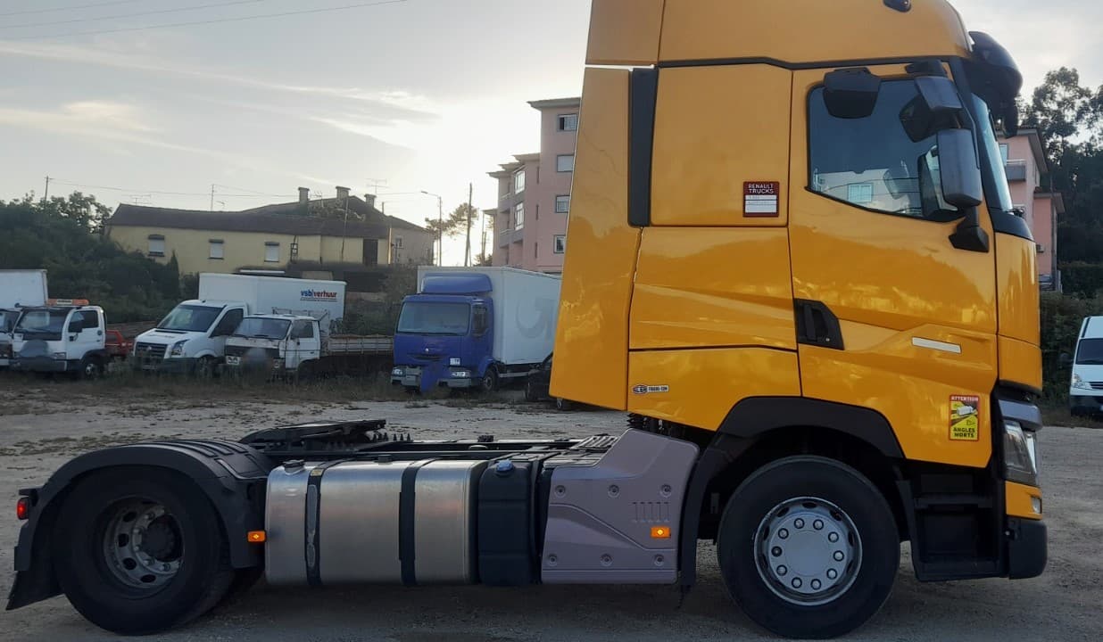Renault T 520