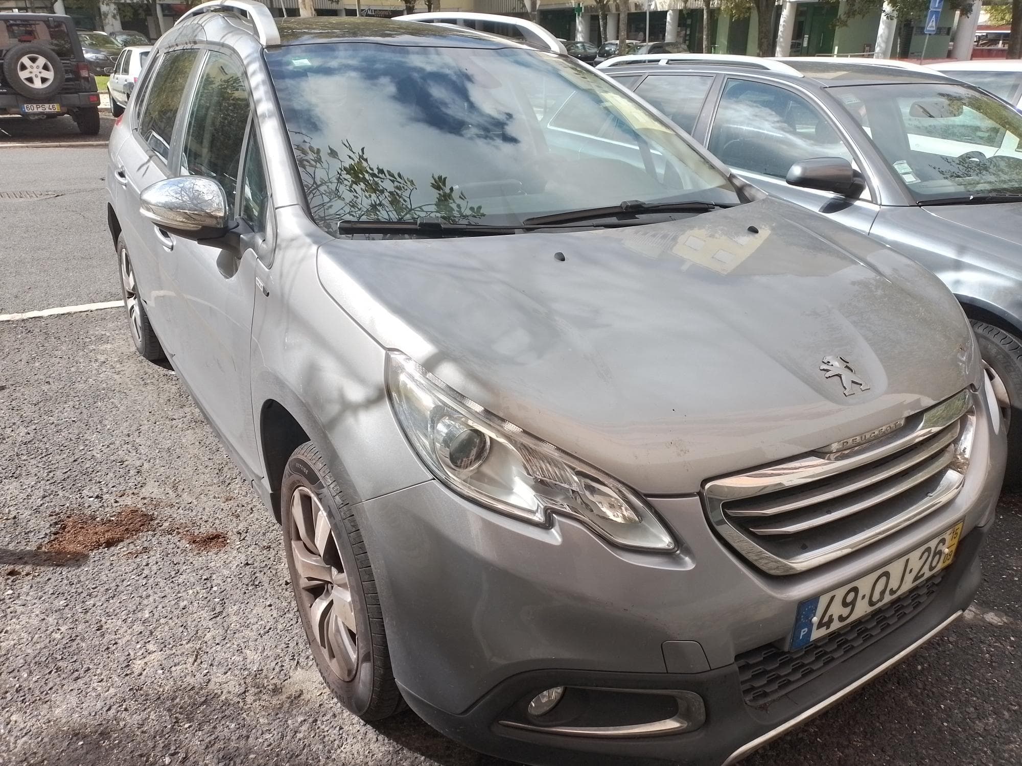 Peugeot 2008 · Ano 2015   49-QJ-26