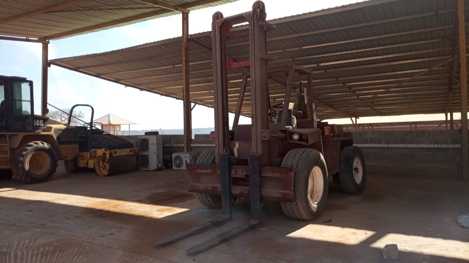 Empilhadeira Forklift