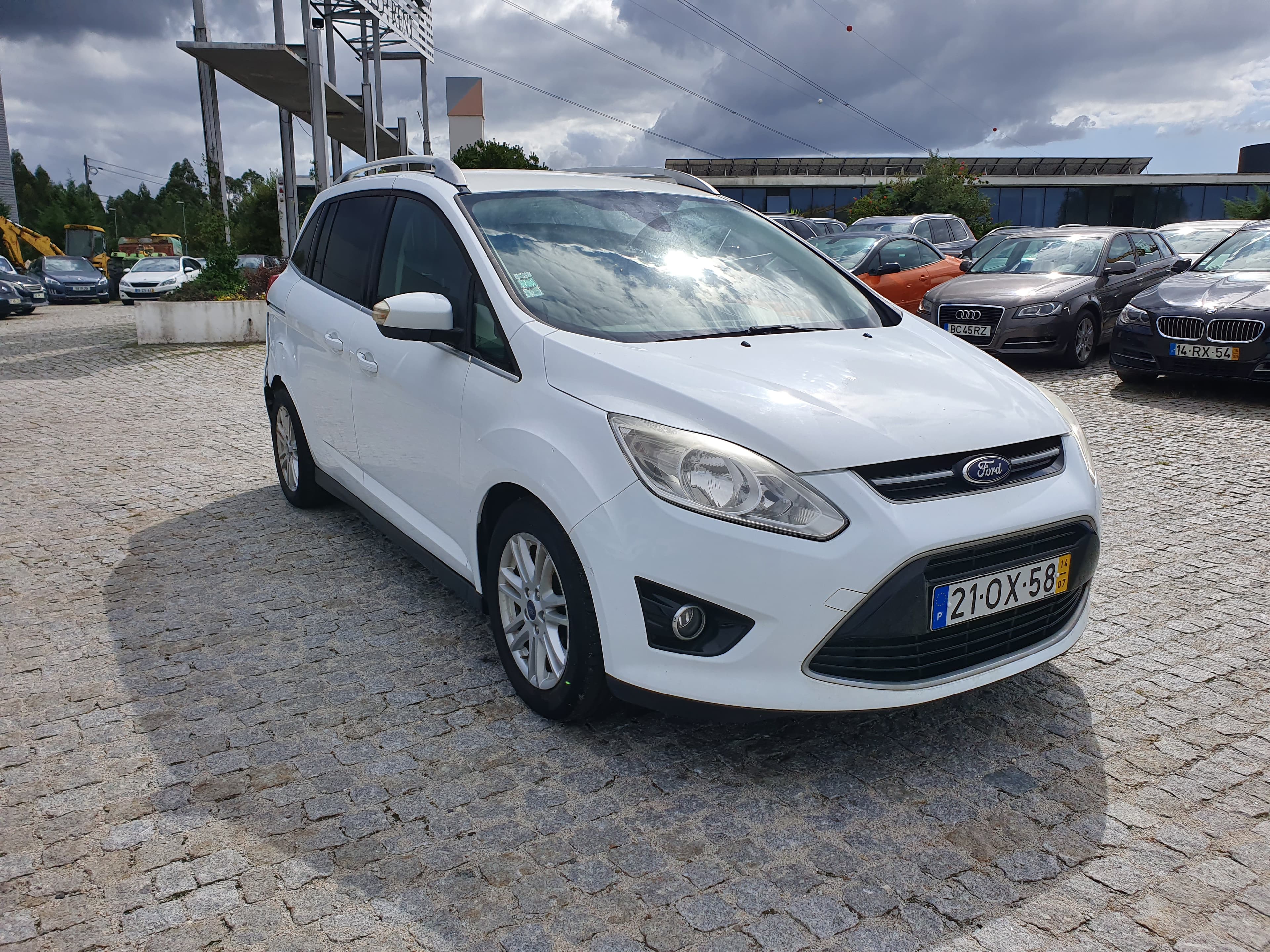 Ford Focus C-Max  · Ano 2014  21-OX-58