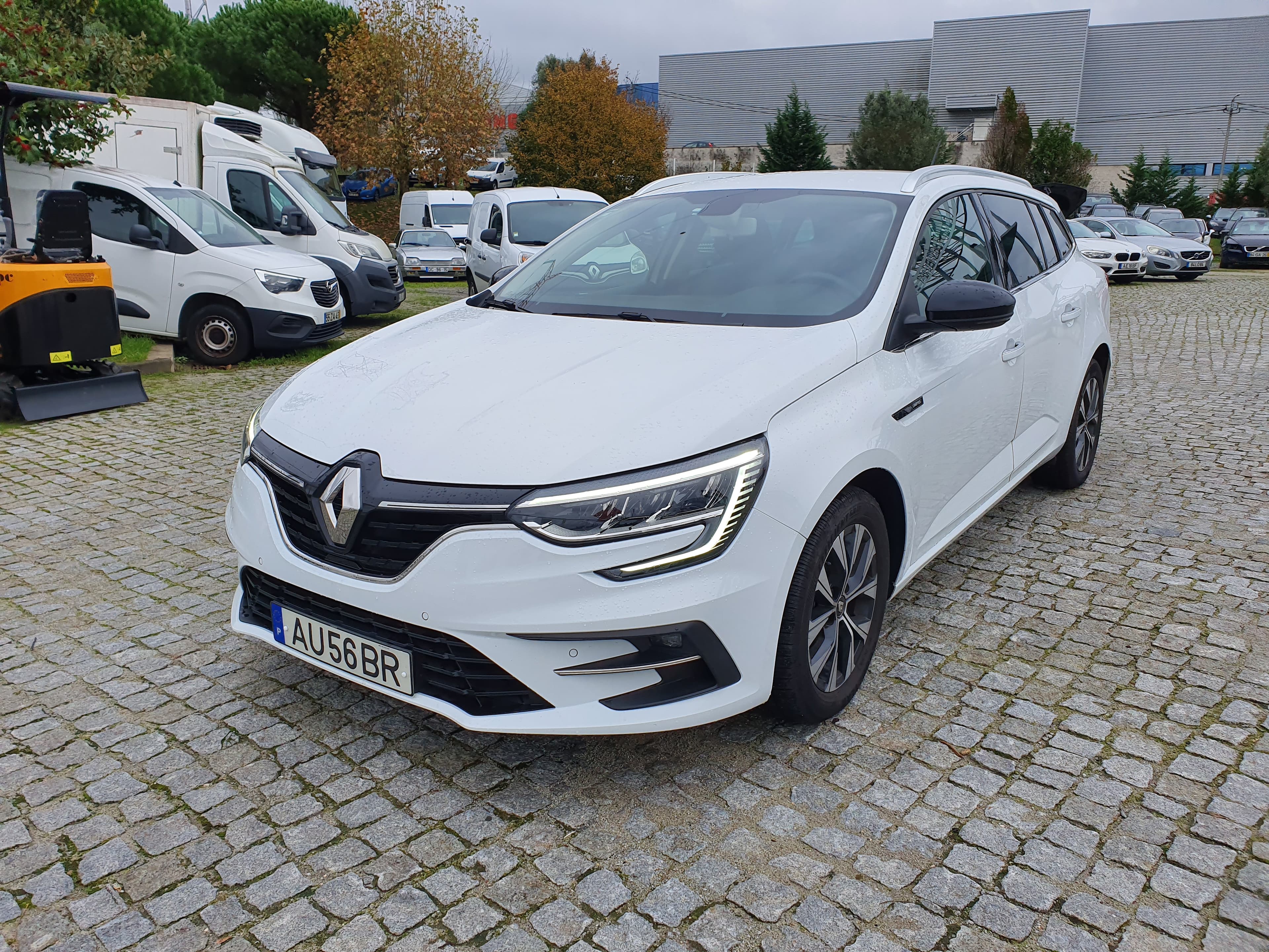 Renault Mégane · Ano 2022 AU-56-BR