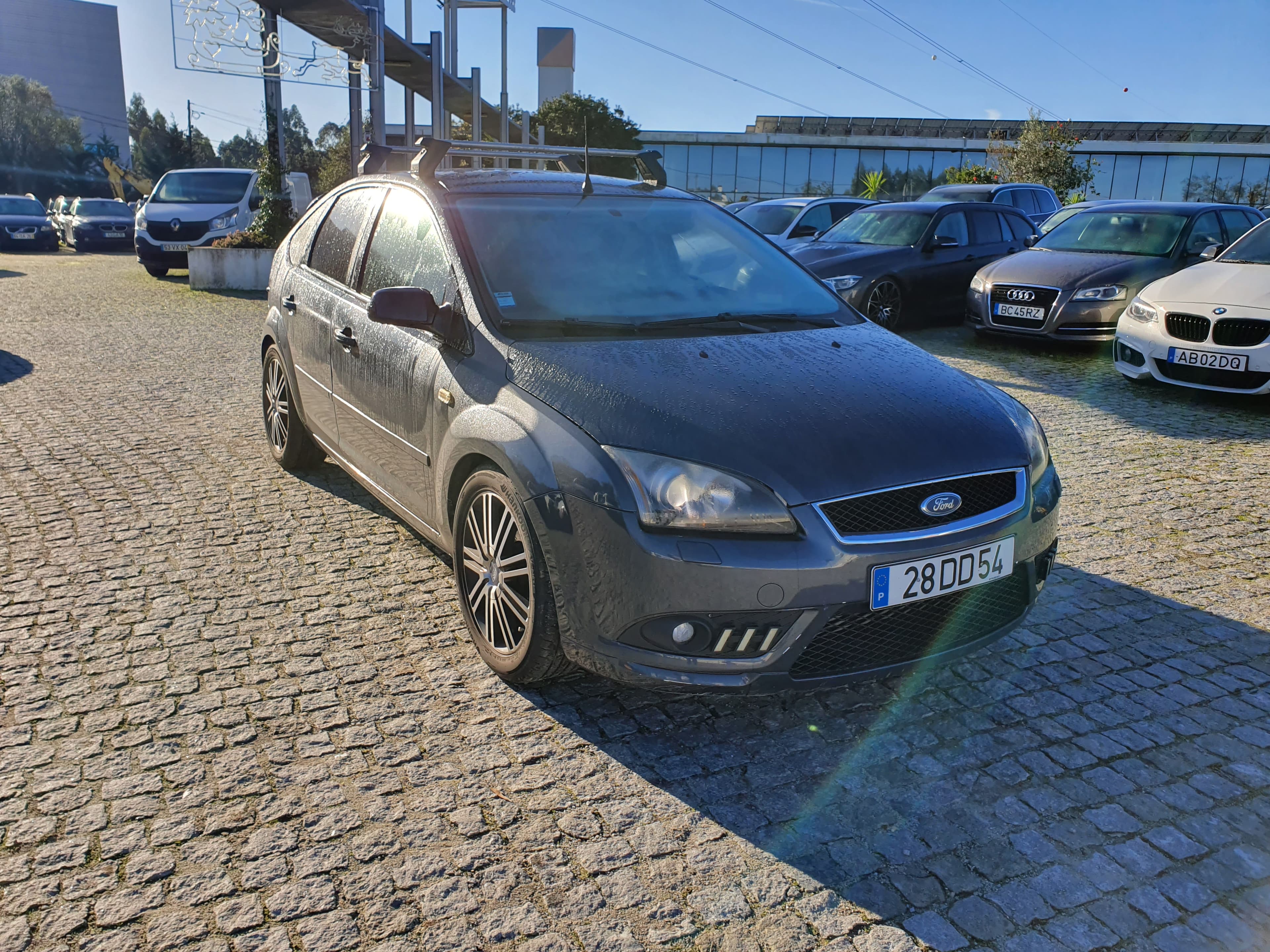 Ford Focus TDCI · Ano 2007      28-DD-54