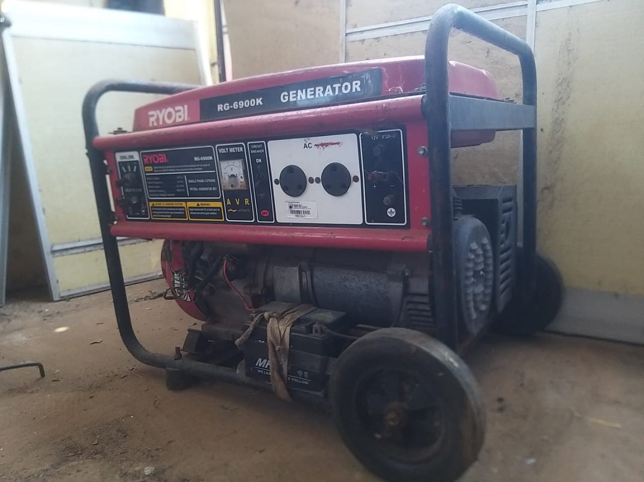 Gerador Ryobi
