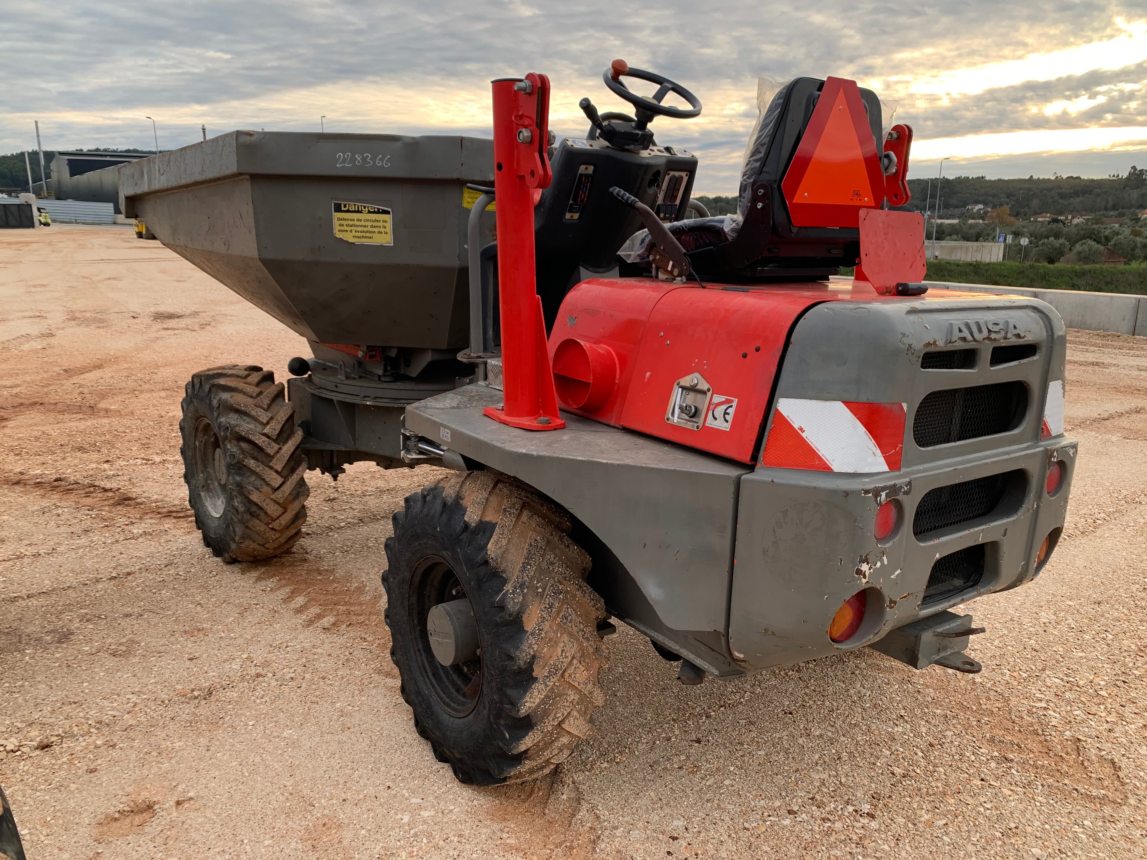 Dumper Ausa D 350 AHG