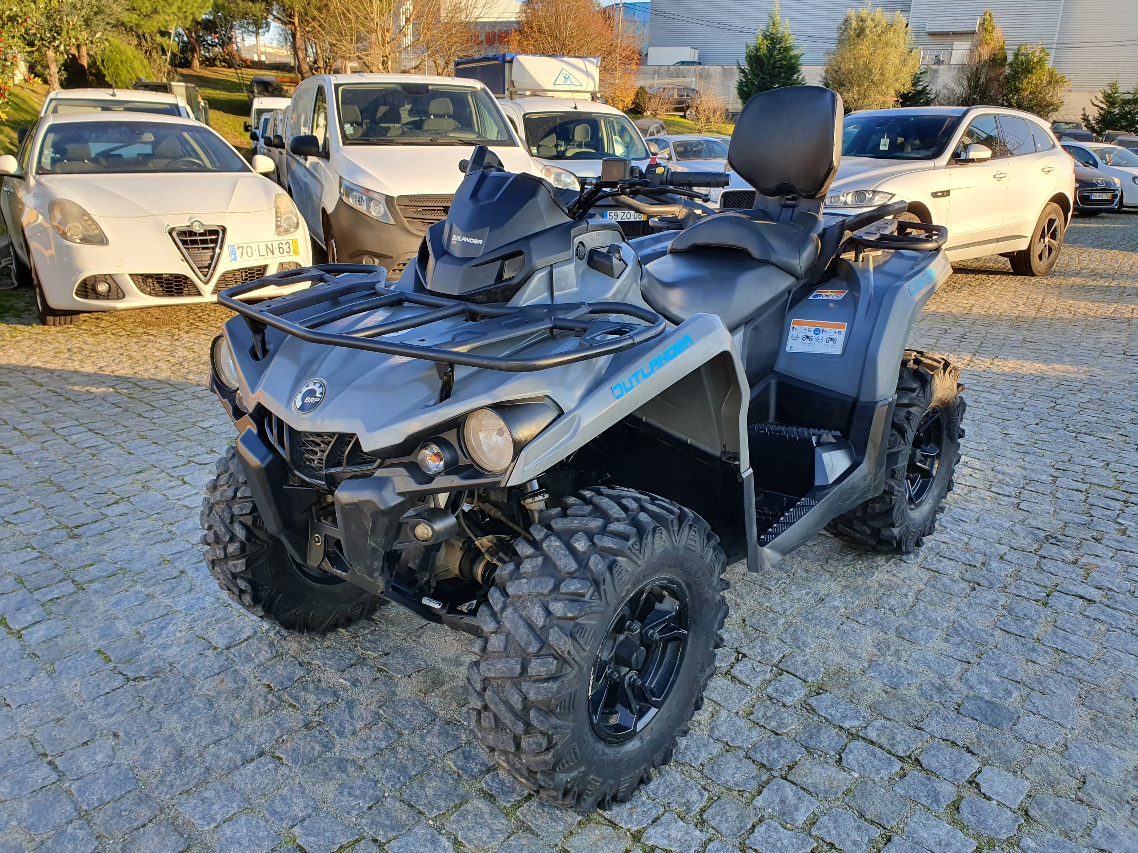 Buggy BRP Can-am Outlander · Ano 2021   AJ-82-CI